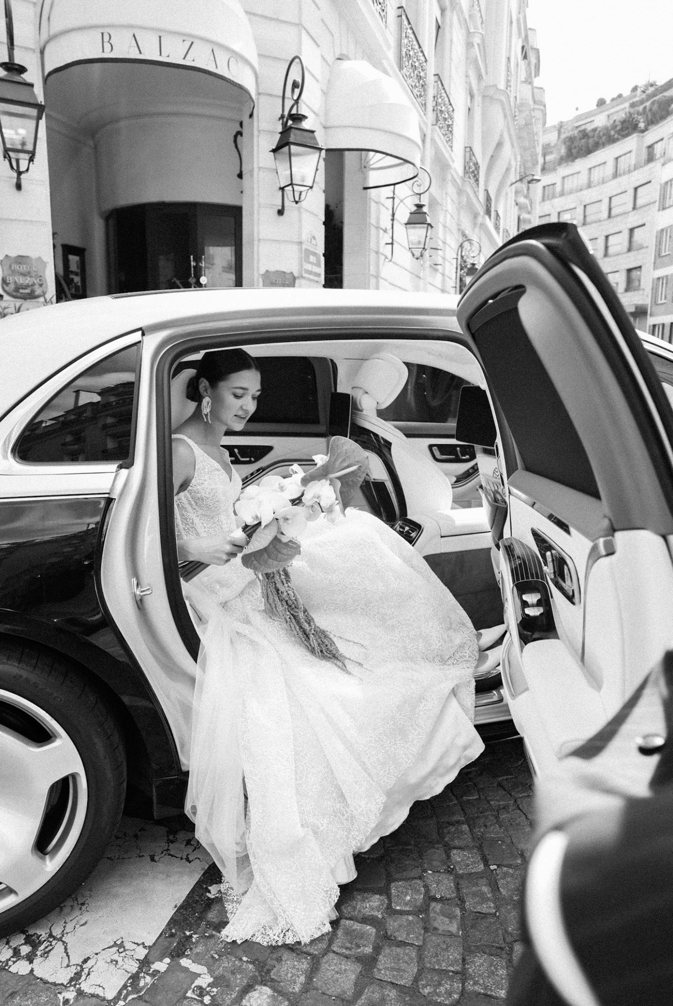 Wedding. Yulia Saunier | Editorial wedding & Female Portrait