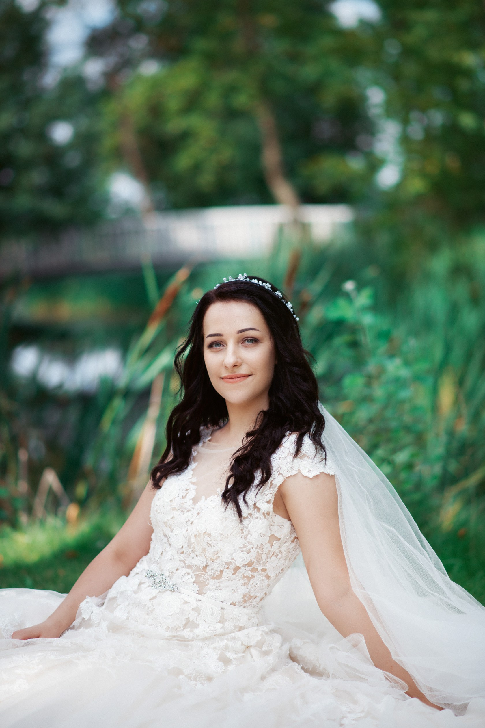 Vestuvių fotosesija, ceremonija, Vestuvių pasiruošimo fotografavimas. Vestuvių fotografas Vilnius Trakai kaina vestuvių fotografavimas fotografė personal.lt photogrpahy kainos jaunoji jaunikis nuotaka santuoka vestuvės, profesionali natūrali meninė reportažinė klasikinė fotosesija, vestuvių fotosesija gamtoje dvare