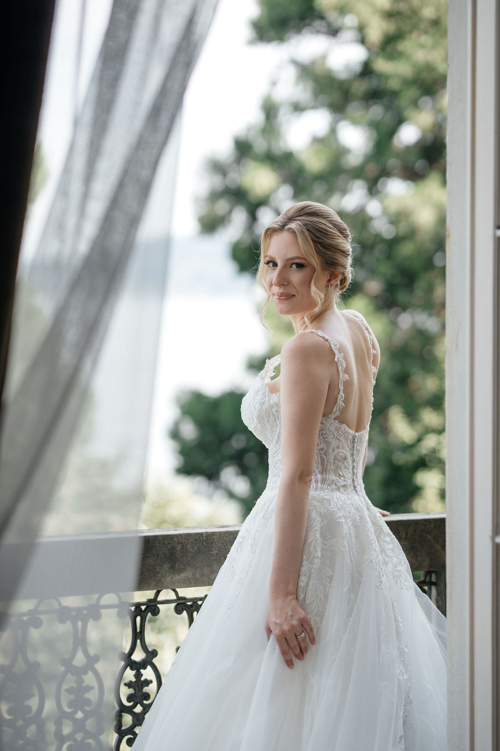 bride at the balcony