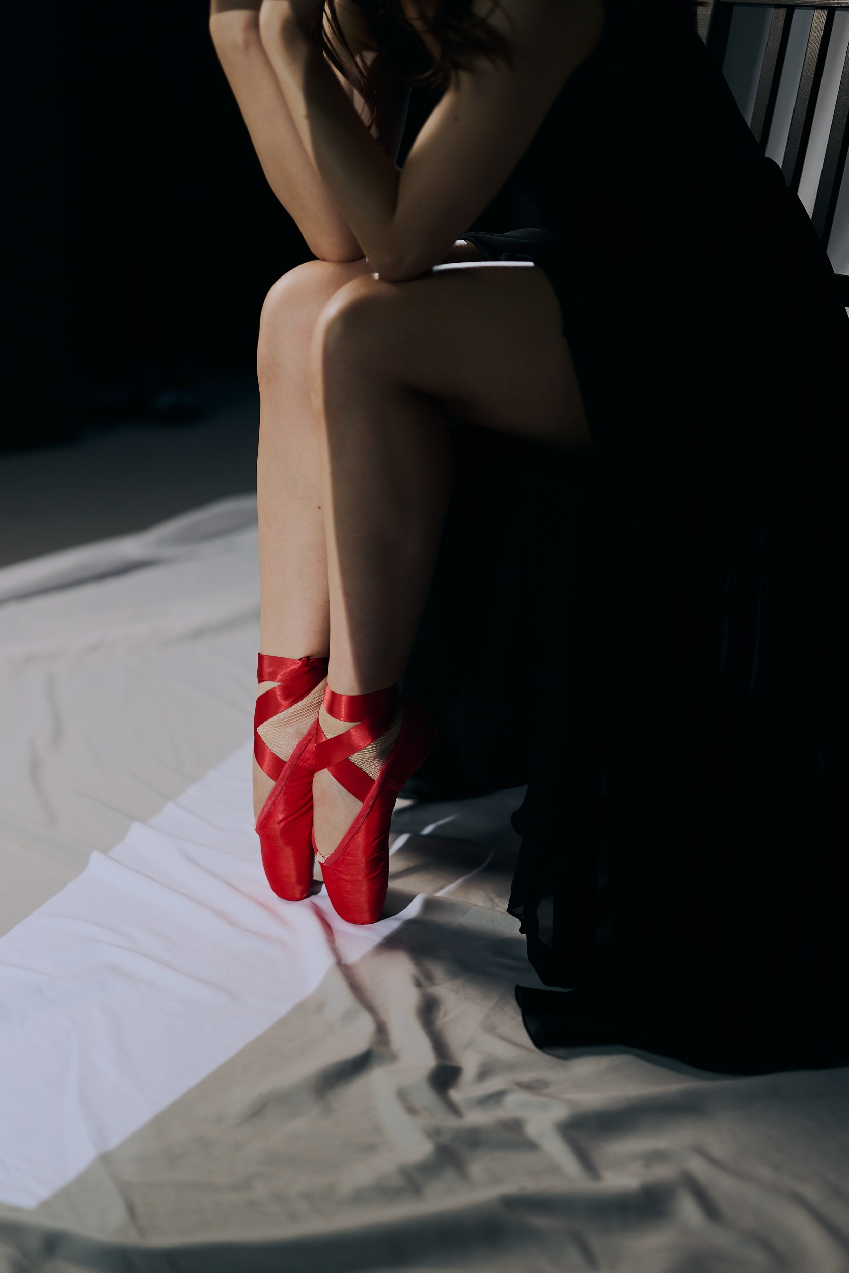 RED SHOES. MT