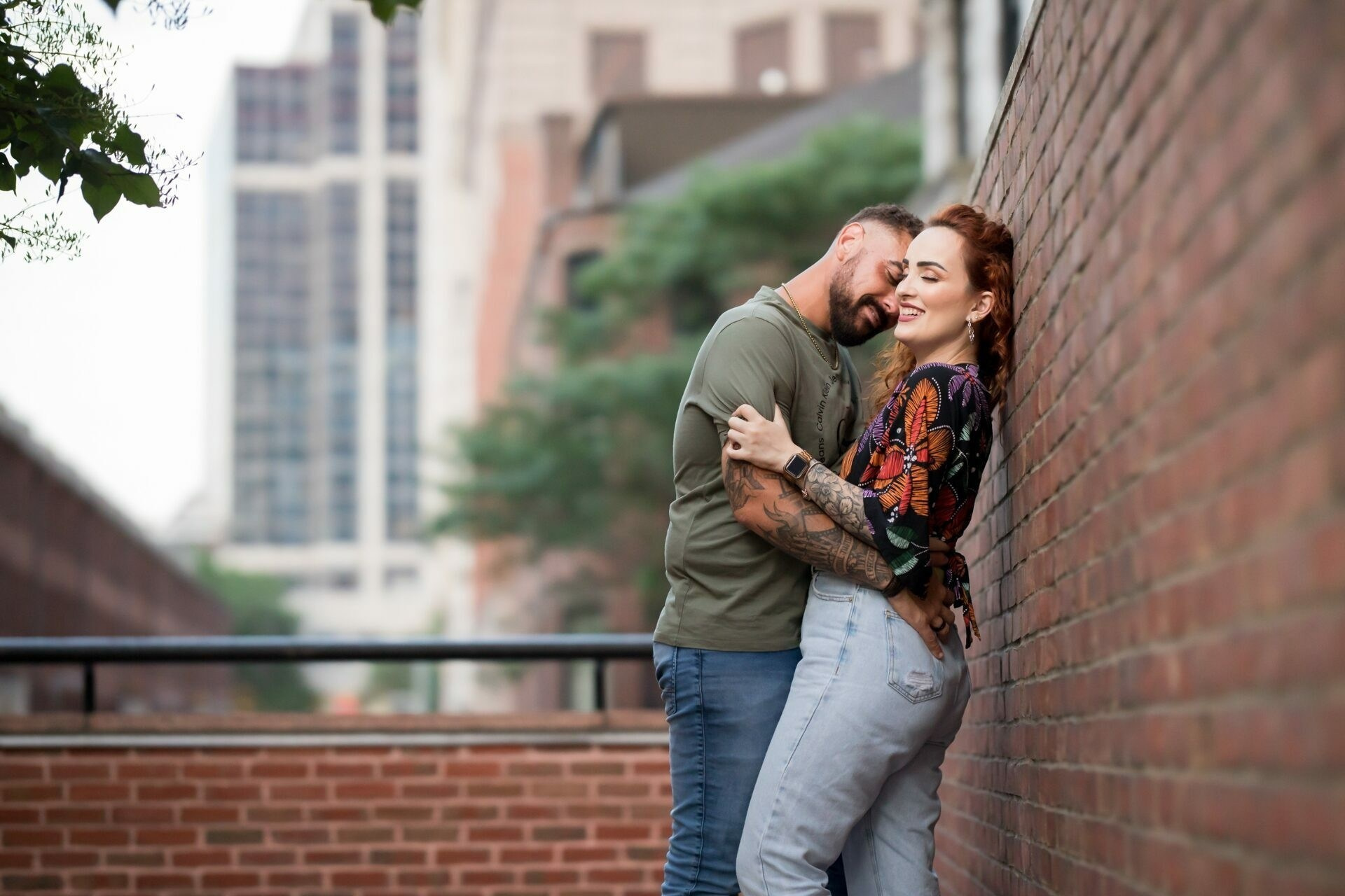 Exploring Love’s Canvas: Nagila and Ewerton’s Boston Photoshoot at Fan Pier Park. Wedding photographer in Orlando, Boston & New York Anderson Marques