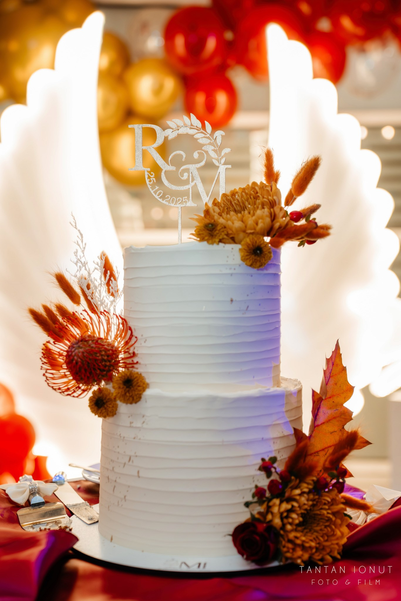 Mihaela & Razvan. TANTAN IONUT FOTO & FILM