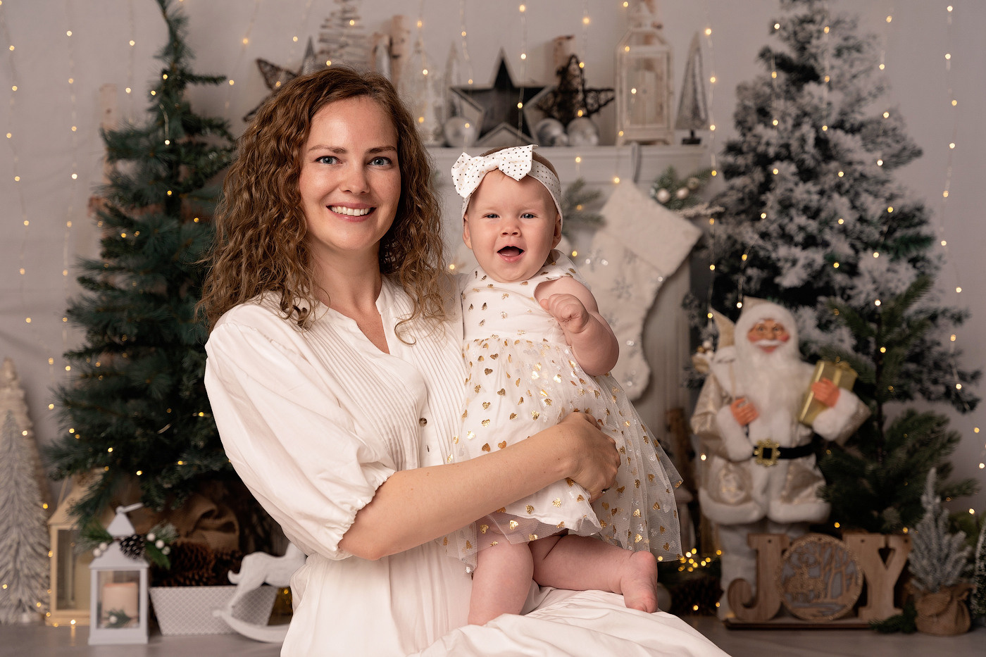 Christmas mini sessions 2025| Sydney. Newborn and family photographer. Hills District. Sydney