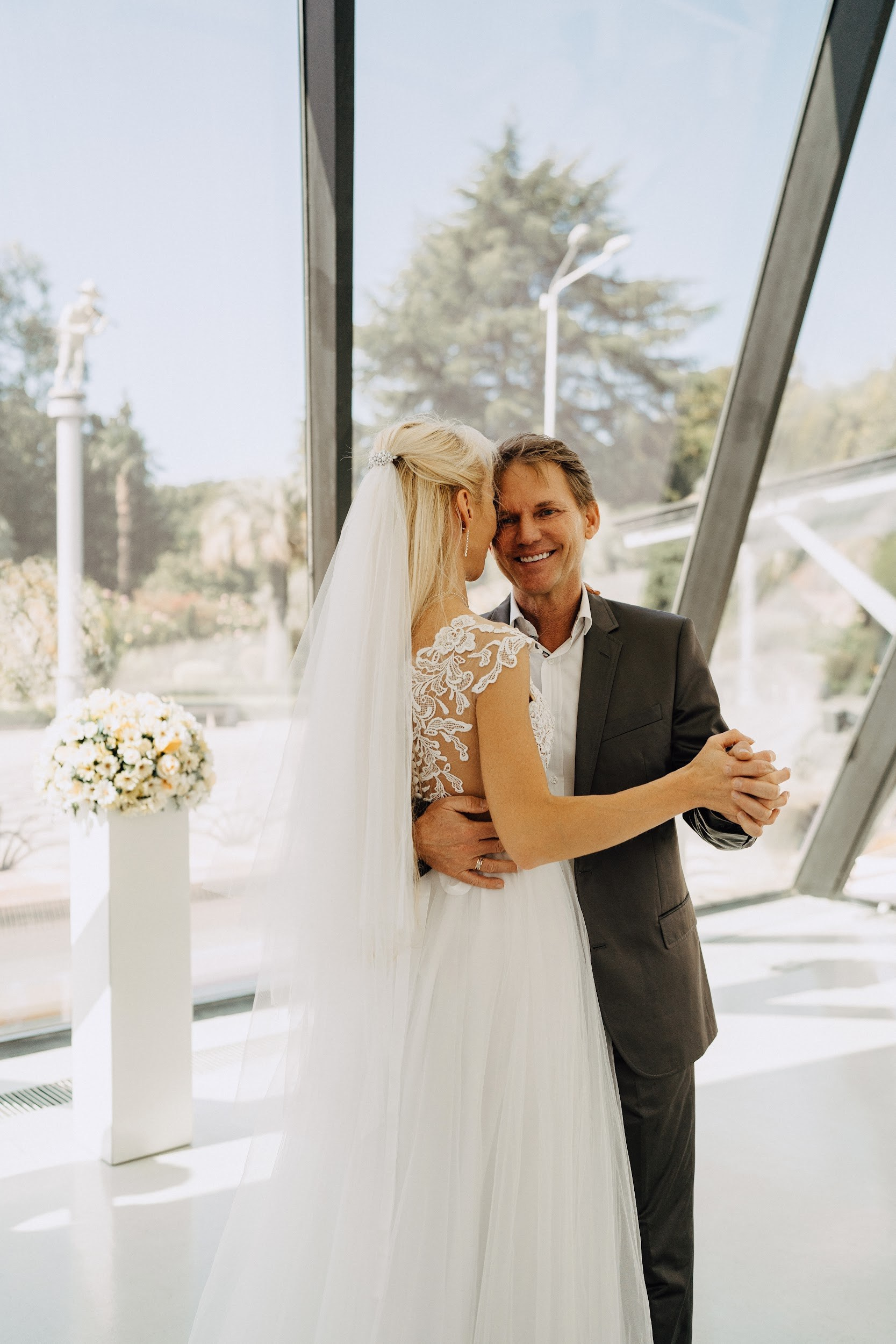 Batumi Wedding Palace. Главная