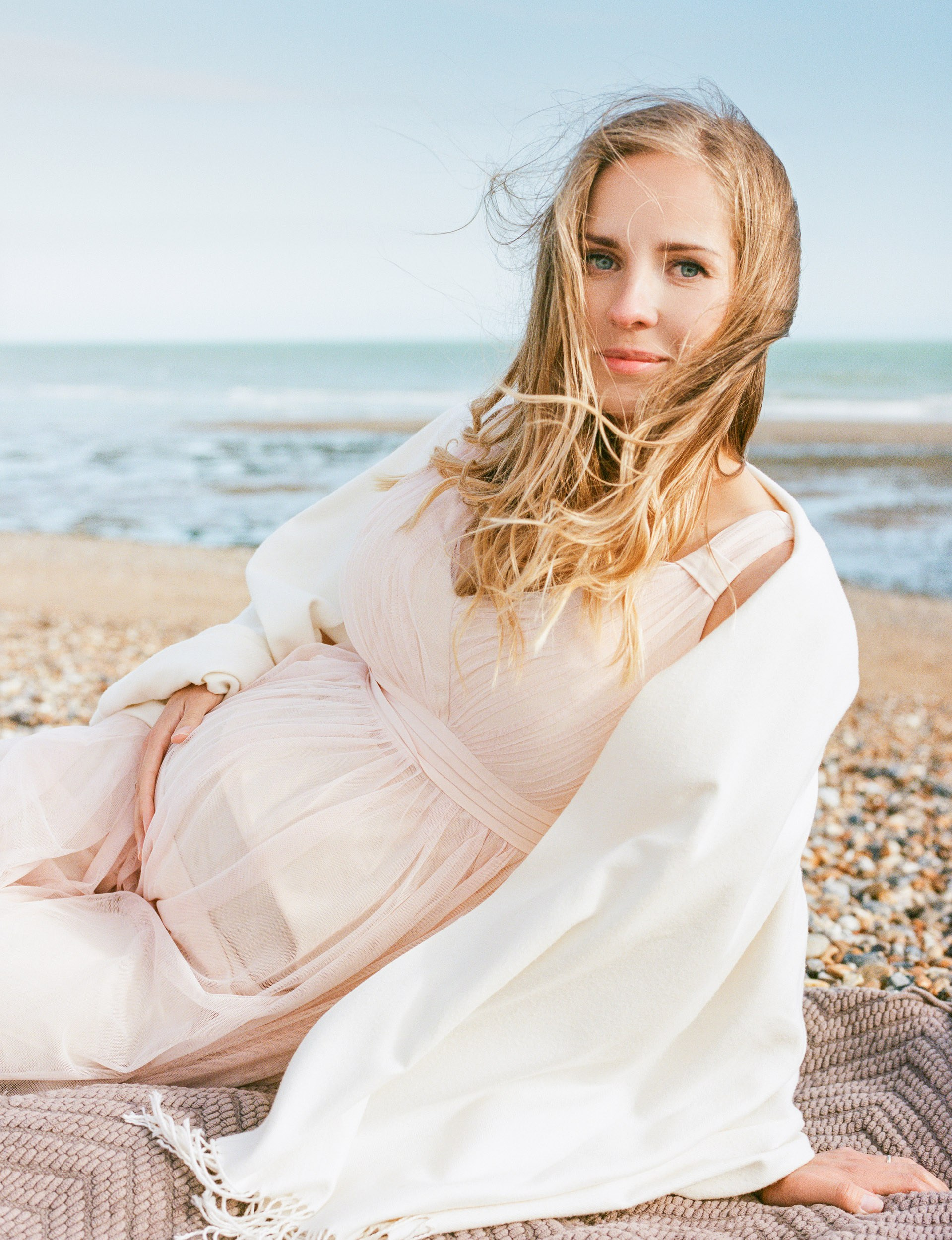 maternity photography session in London and Kent