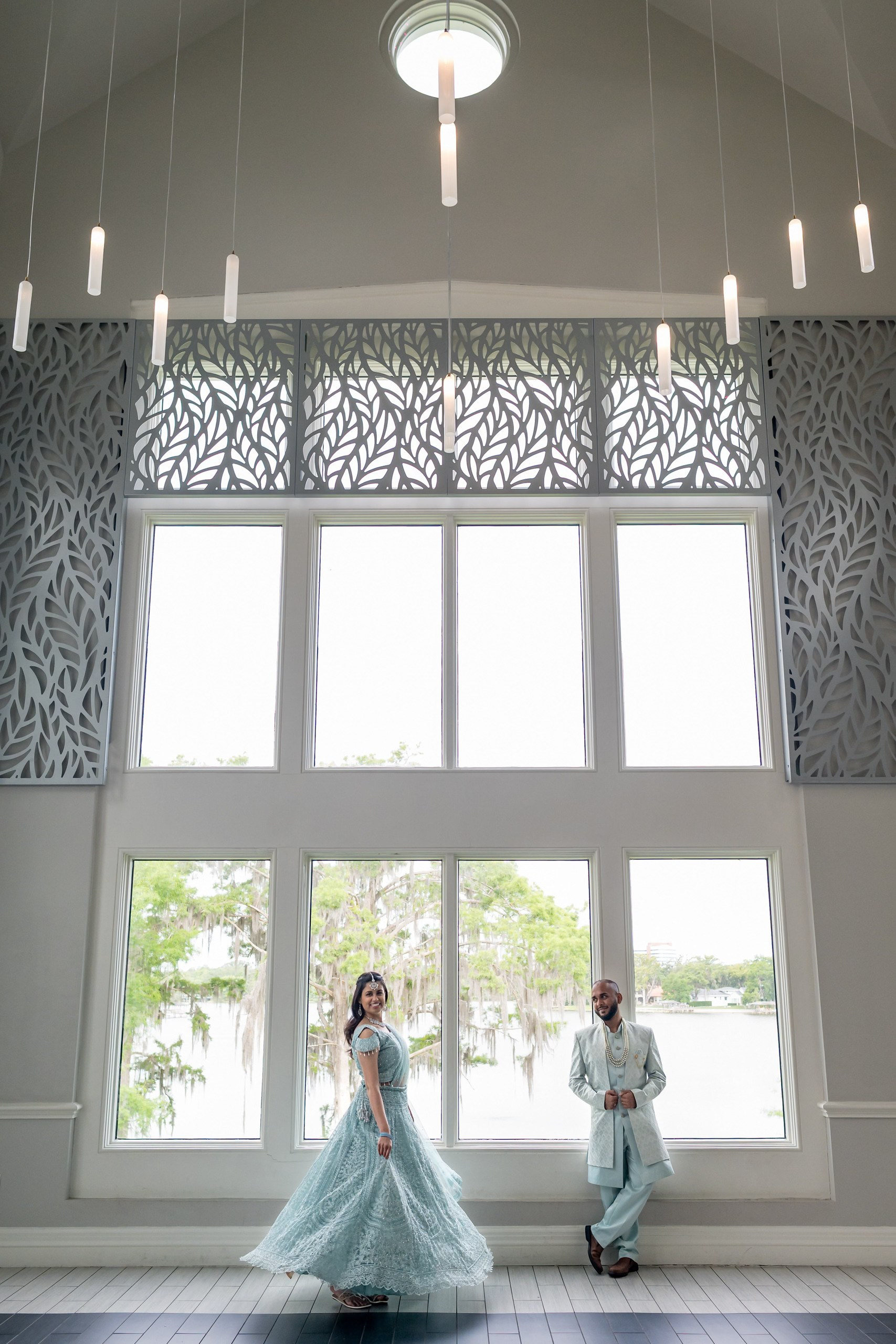 Love Meets Tenderness in the Heart of Orlando — Engagement Session — Leu Gardens. Wedding photographer in Orlando, Boston & New York Anderson Marques