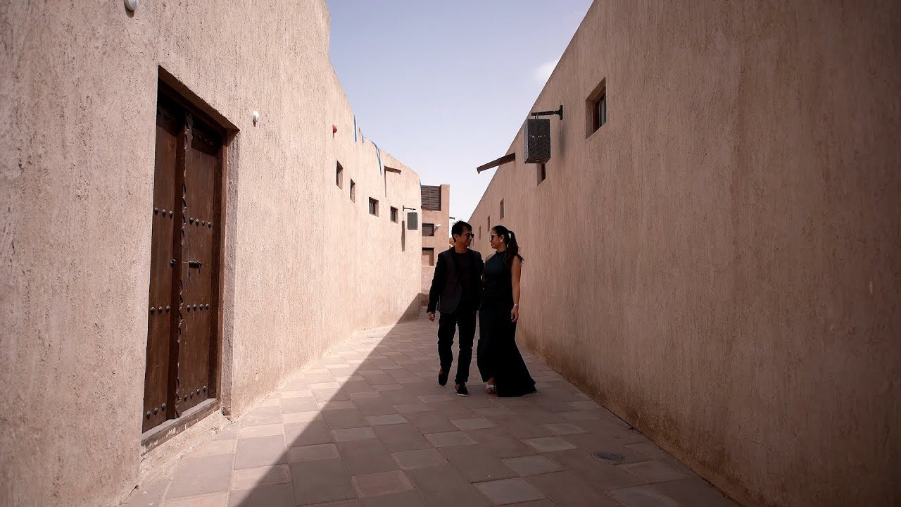 LoveStory in Dubai. Wedding female photo and video studio in UAE