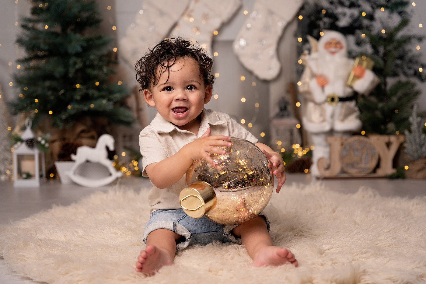 Christmas mini sessions 2025| Sydney. Newborn and family photographer. Hills District. Sydney