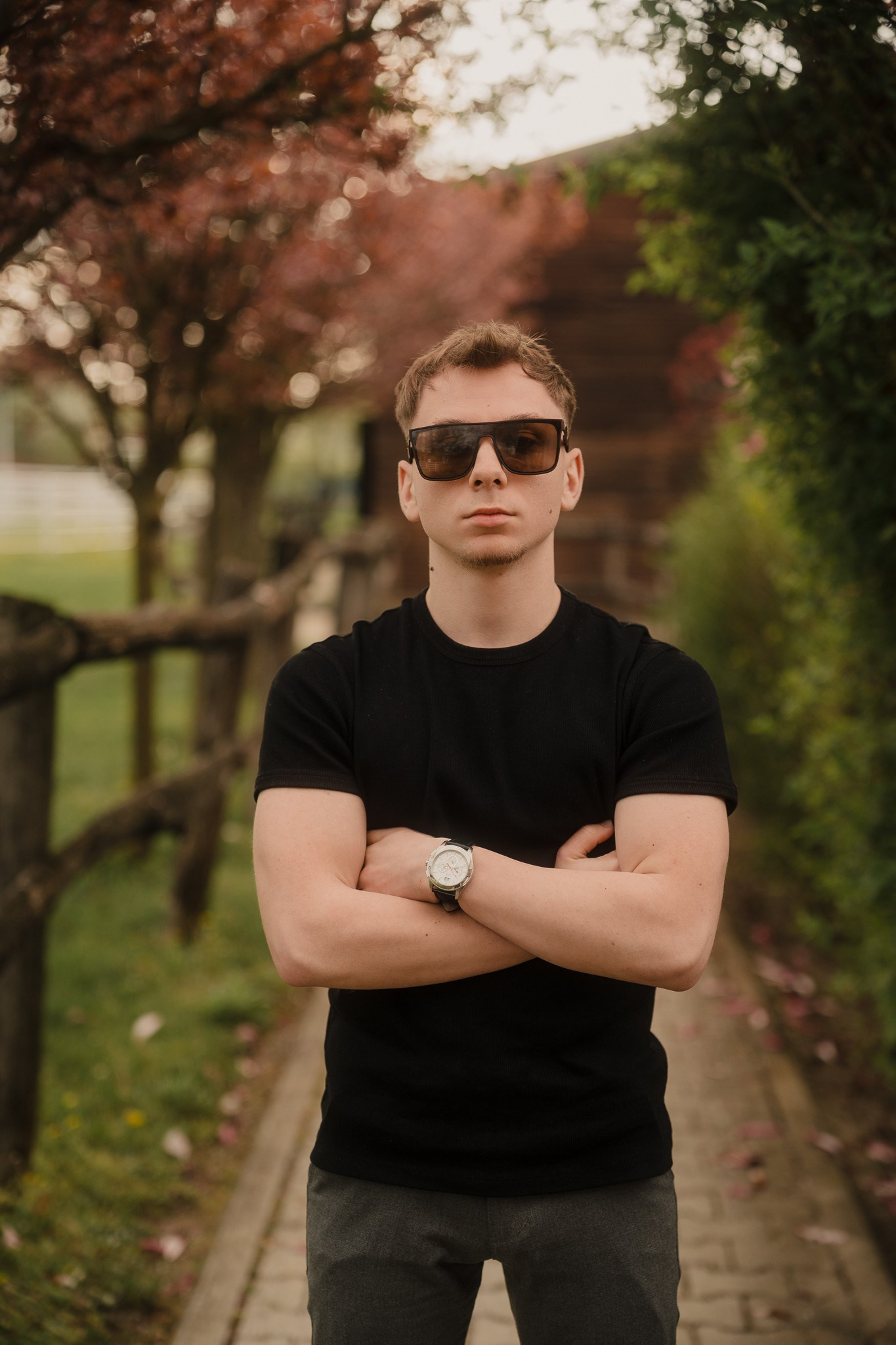 Albume Elevi. Visuals of Theodor — Wedding Photographer