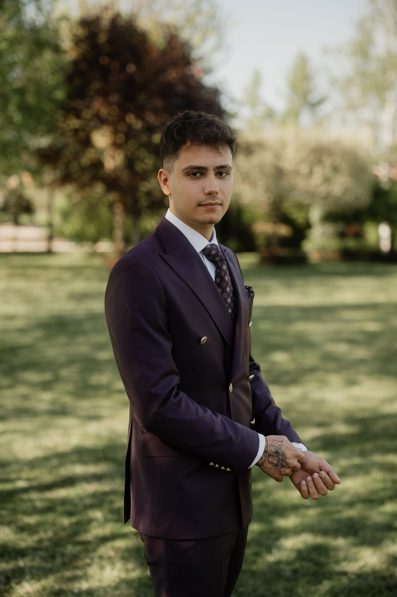 Albume Elevi. Visuals of Theodor — Wedding Photographer