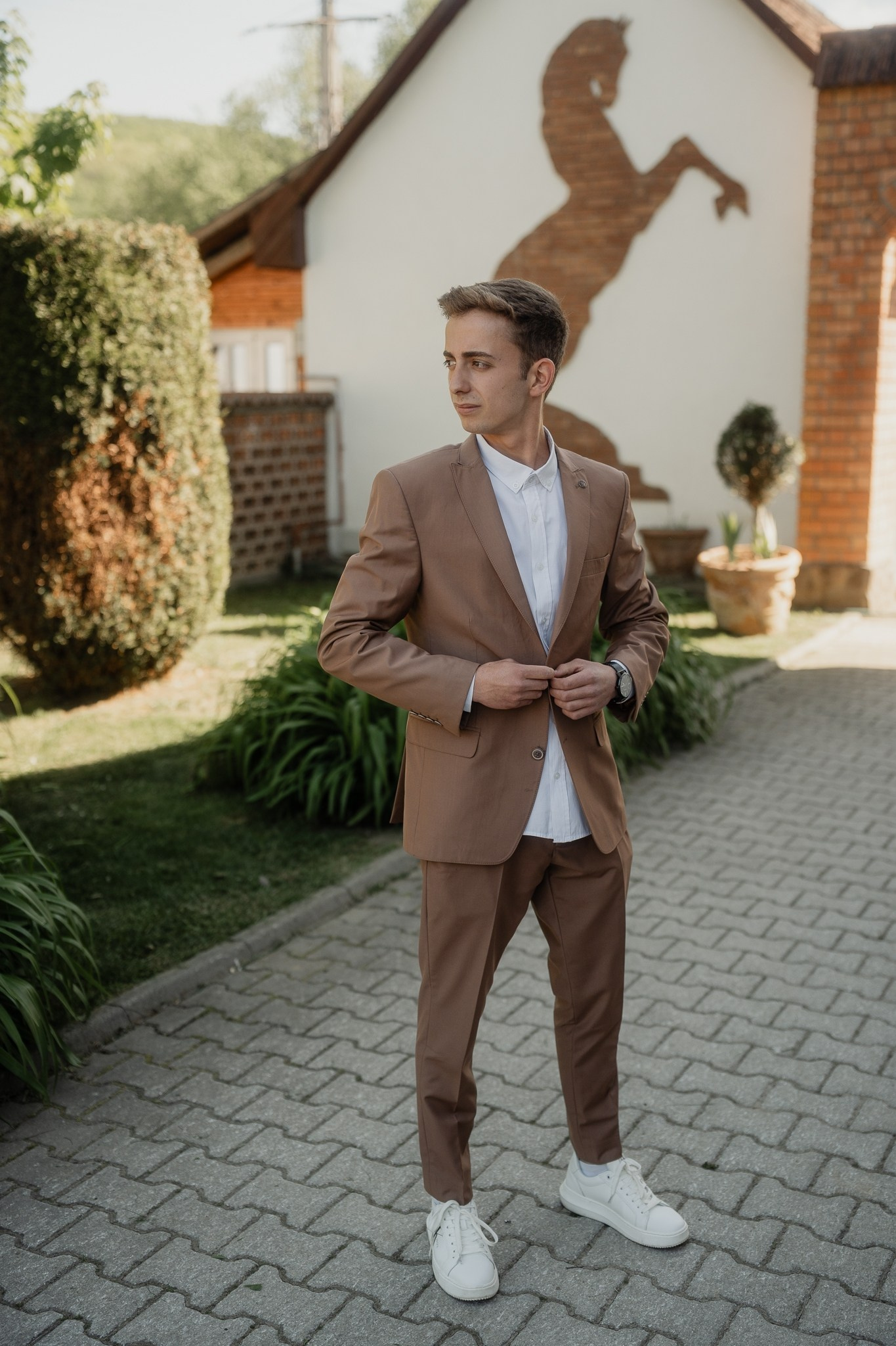 Albume Elevi. Visuals of Theodor — Wedding Photographer