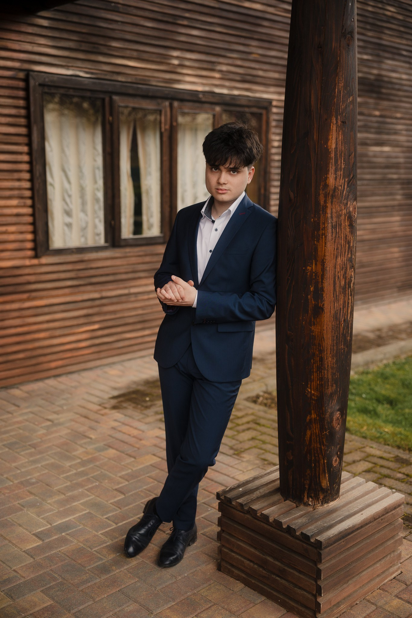 Albume Elevi. Visuals of Theodor — Wedding Photographer