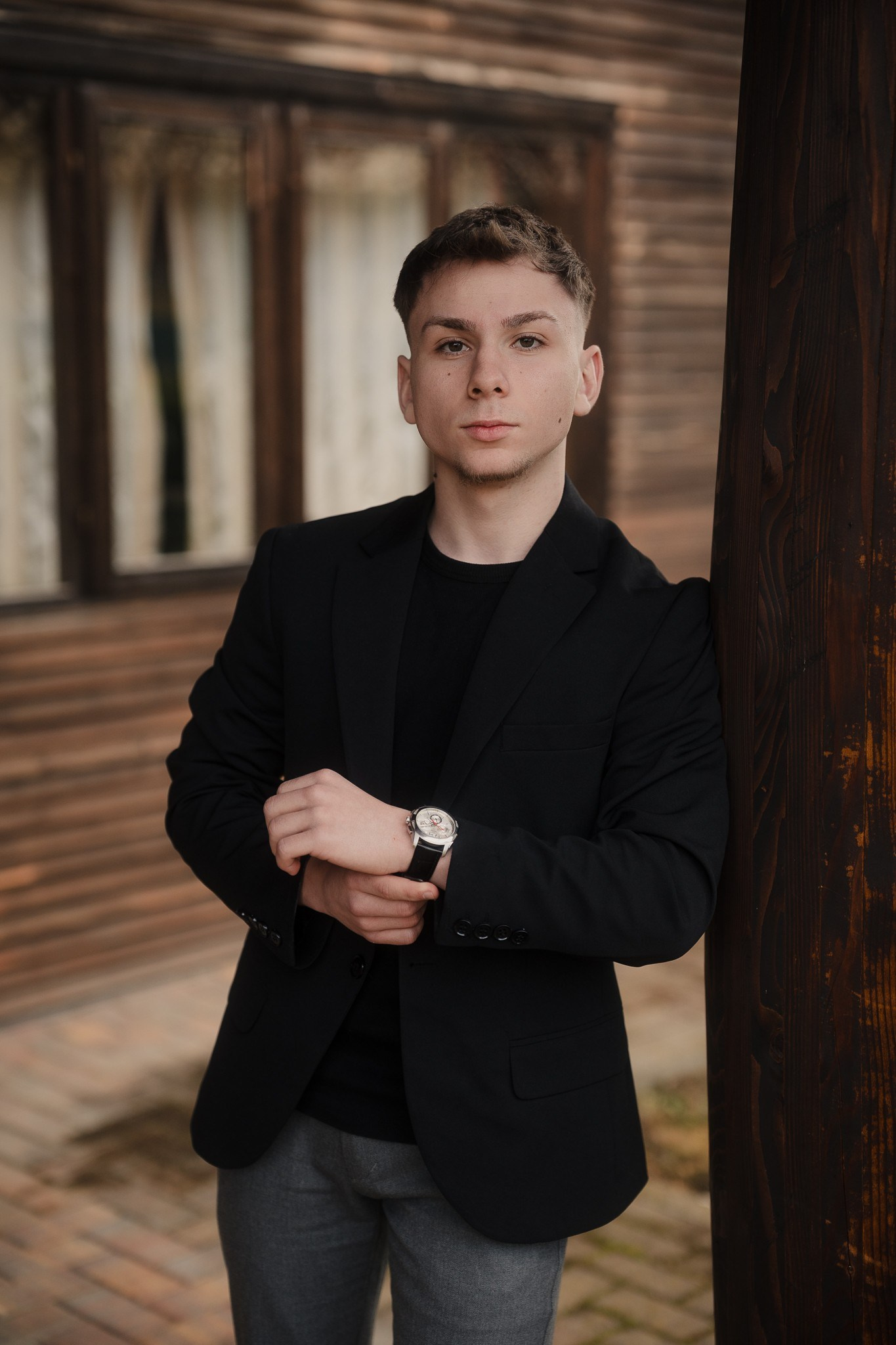 Albume Elevi. Visuals of Theodor — Wedding Photographer