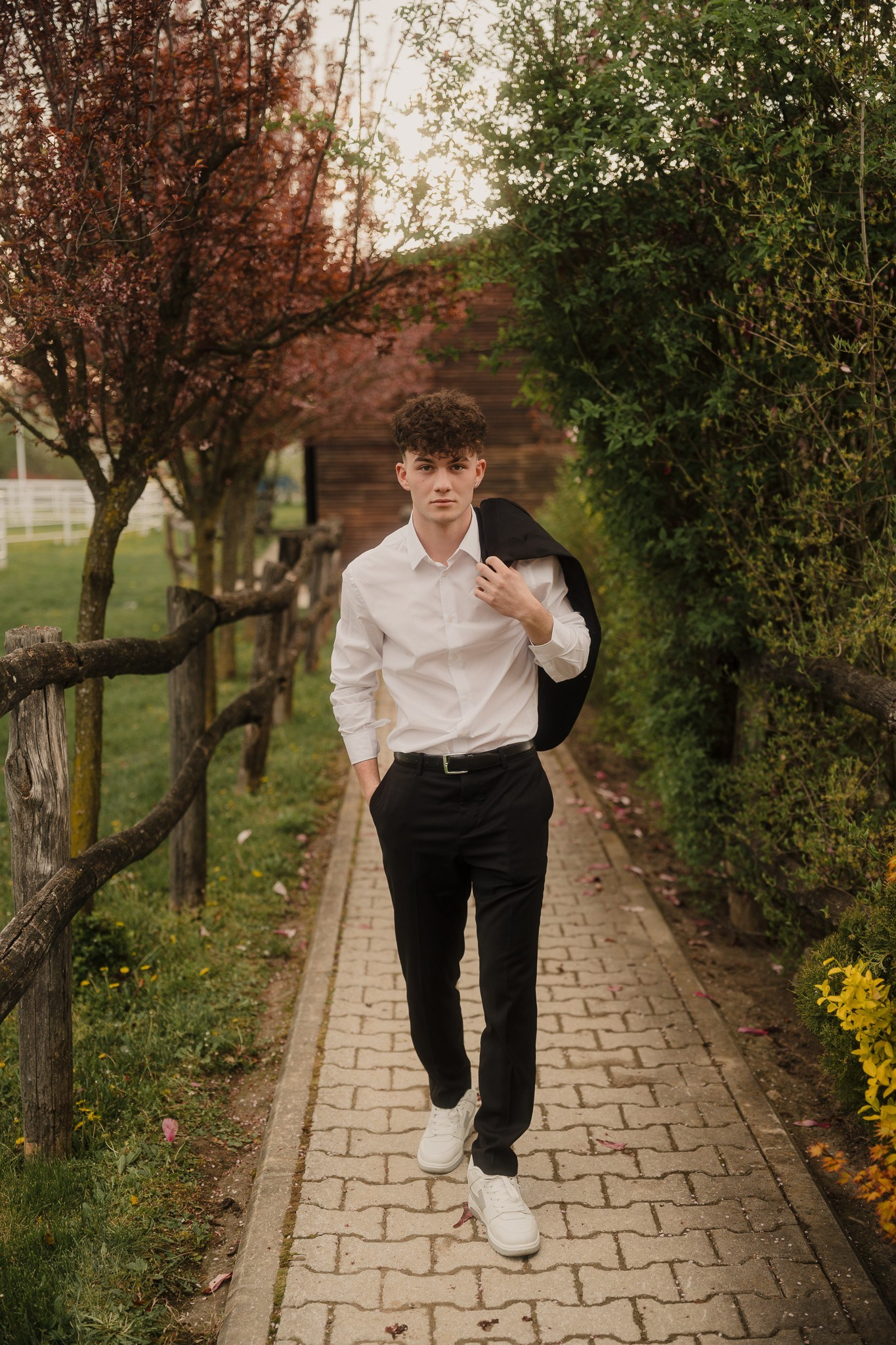 Albume Elevi. Visuals of Theodor — Wedding Photographer