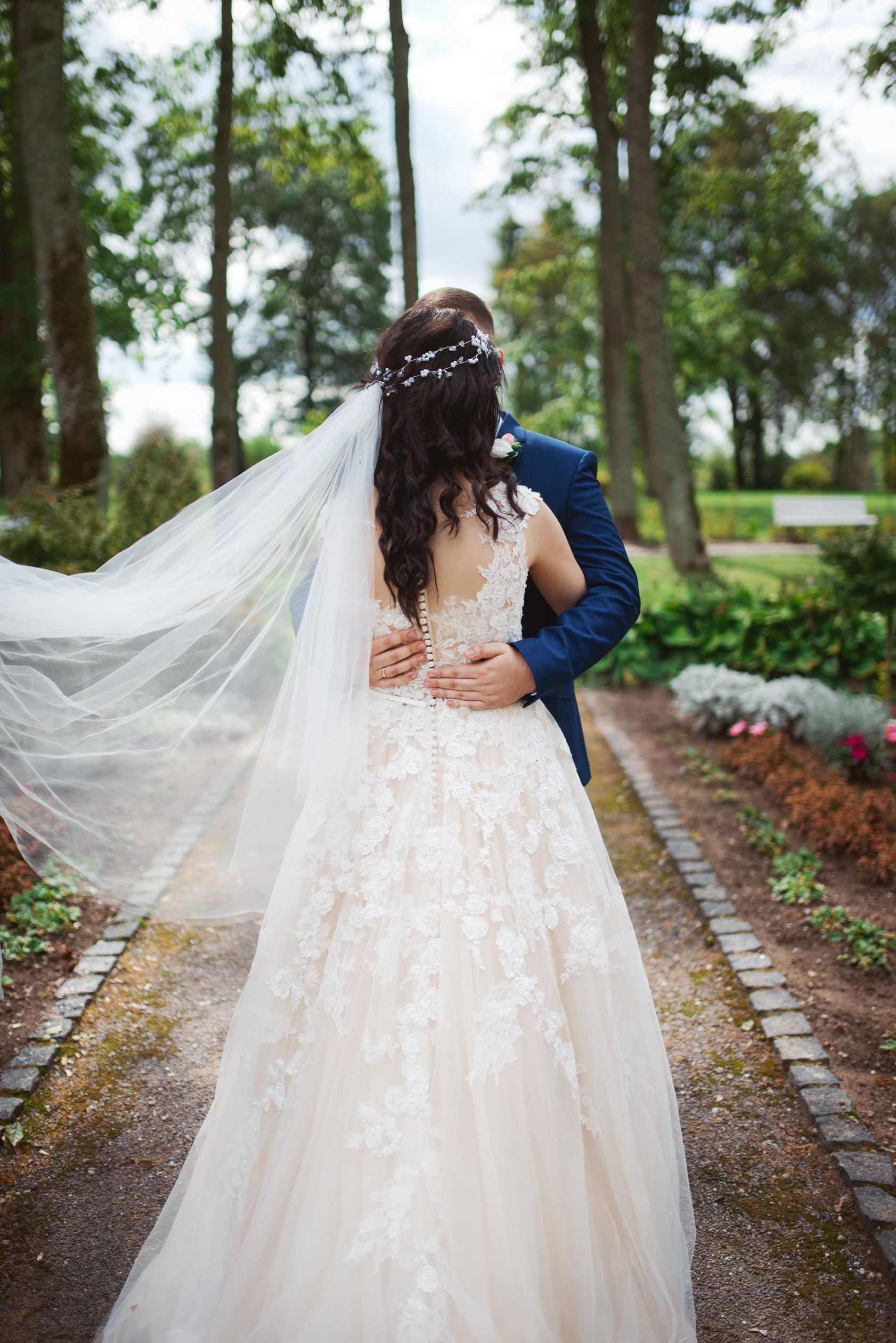 Vestuvių fotosesija, ceremonija, Vestuvių pasiruošimo fotografavimas. Vestuvių fotografas Vilnius Trakai kaina vestuvių fotografavimas fotografė personal.lt photogrpahy kainos jaunoji jaunikis nuotaka santuoka vestuvės, profesionali natūrali meninė reportažinė klasikinė fotosesija, vestuvių fotosesija gamtoje dvare