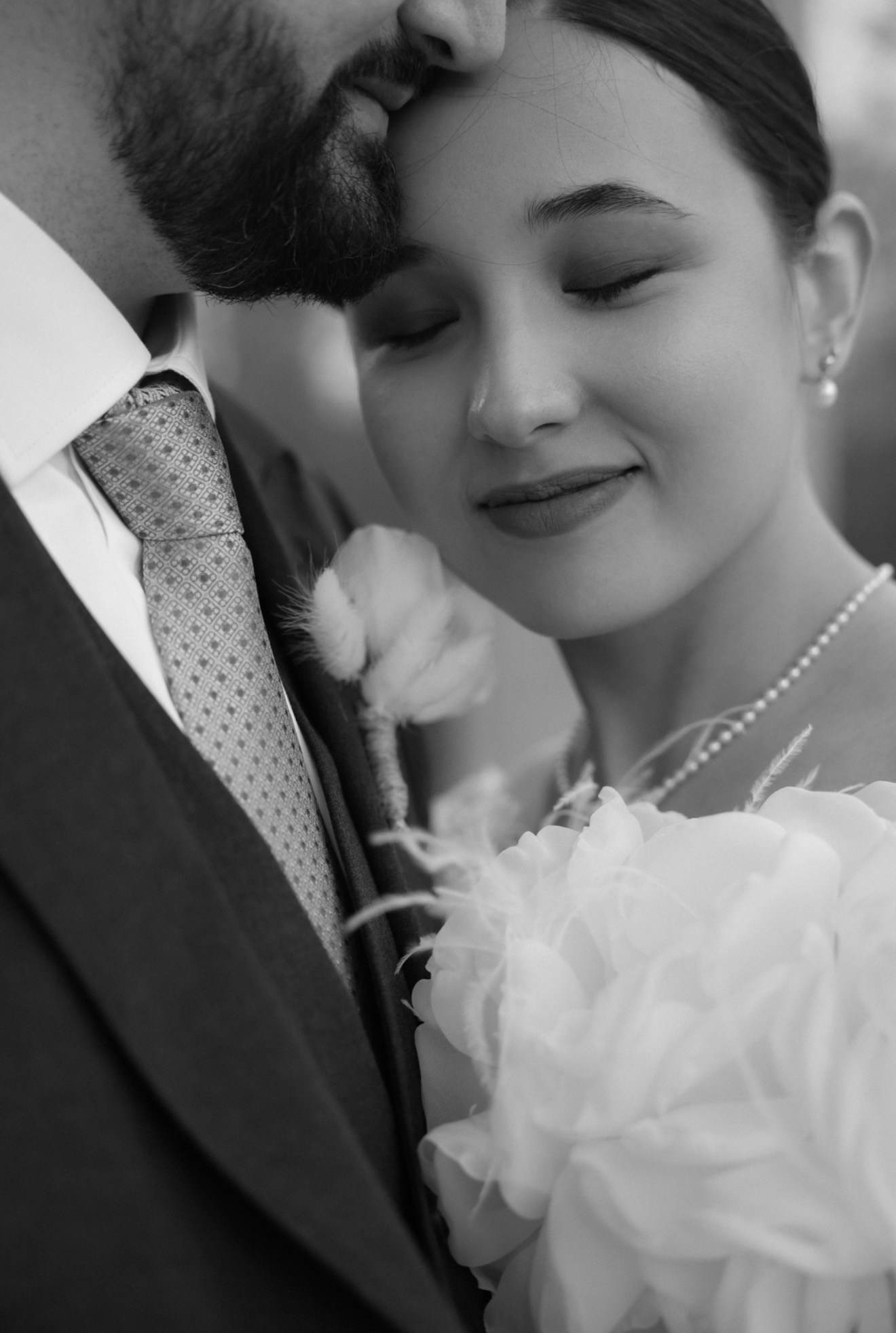 Wedding. Yulia Saunier | Editorial wedding & Female Portrait