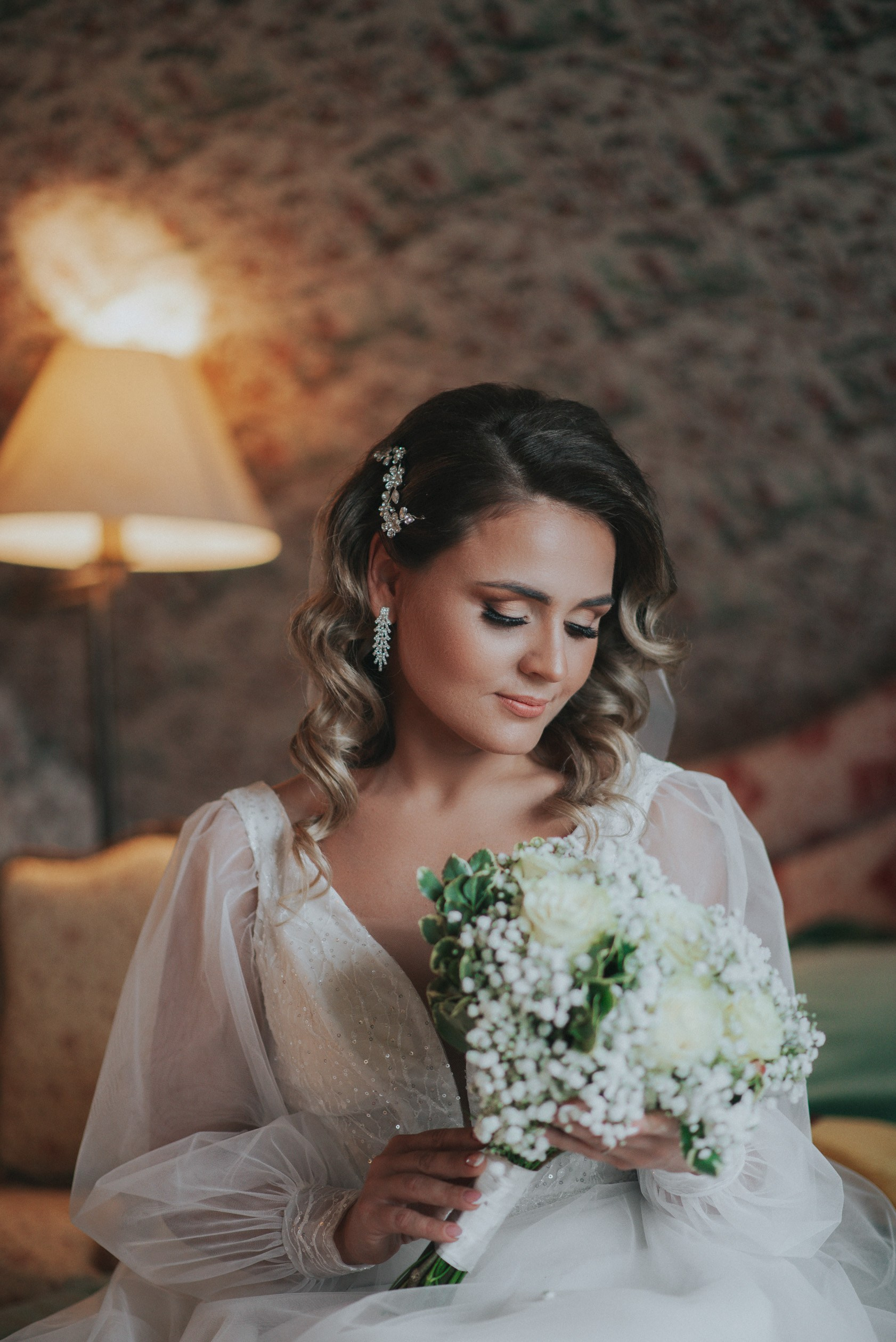 Vestuvių fotosesija, pasiruošimas, Vestuvių pasiruošimo fotografavimas. Vestuvių fotografas Vilnius Trakai kaina vestuvių fotografavimas fotografė personal.lt photogrpahy kainos jaunoji jaunikis nuotaka santuoka vestuvės, profesionali natūrali meninė reportažinė klasikinė fotosesija