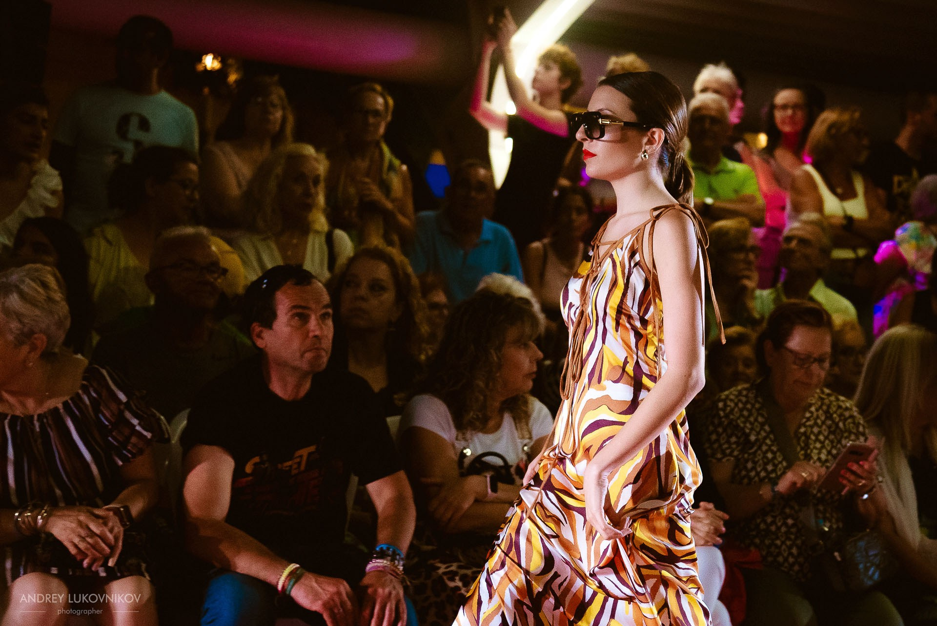 Reportaje del Fin de Semana de Torrevieja 2024 — Fotógrafo de Desfiles de Moda en España, Andrey Lukovnikov