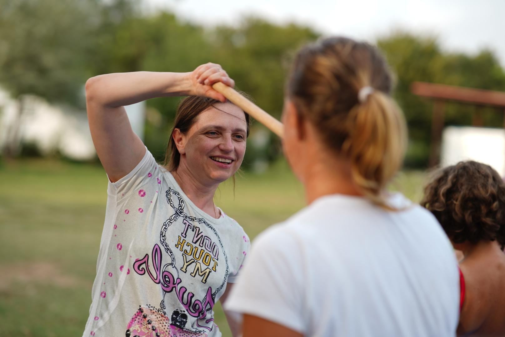 NEW РОДИТЕЛЬ И ПОДРОСТОК. Семейные лагеря в Европе с Ниной Янечковой и Ириной Зиновьевой