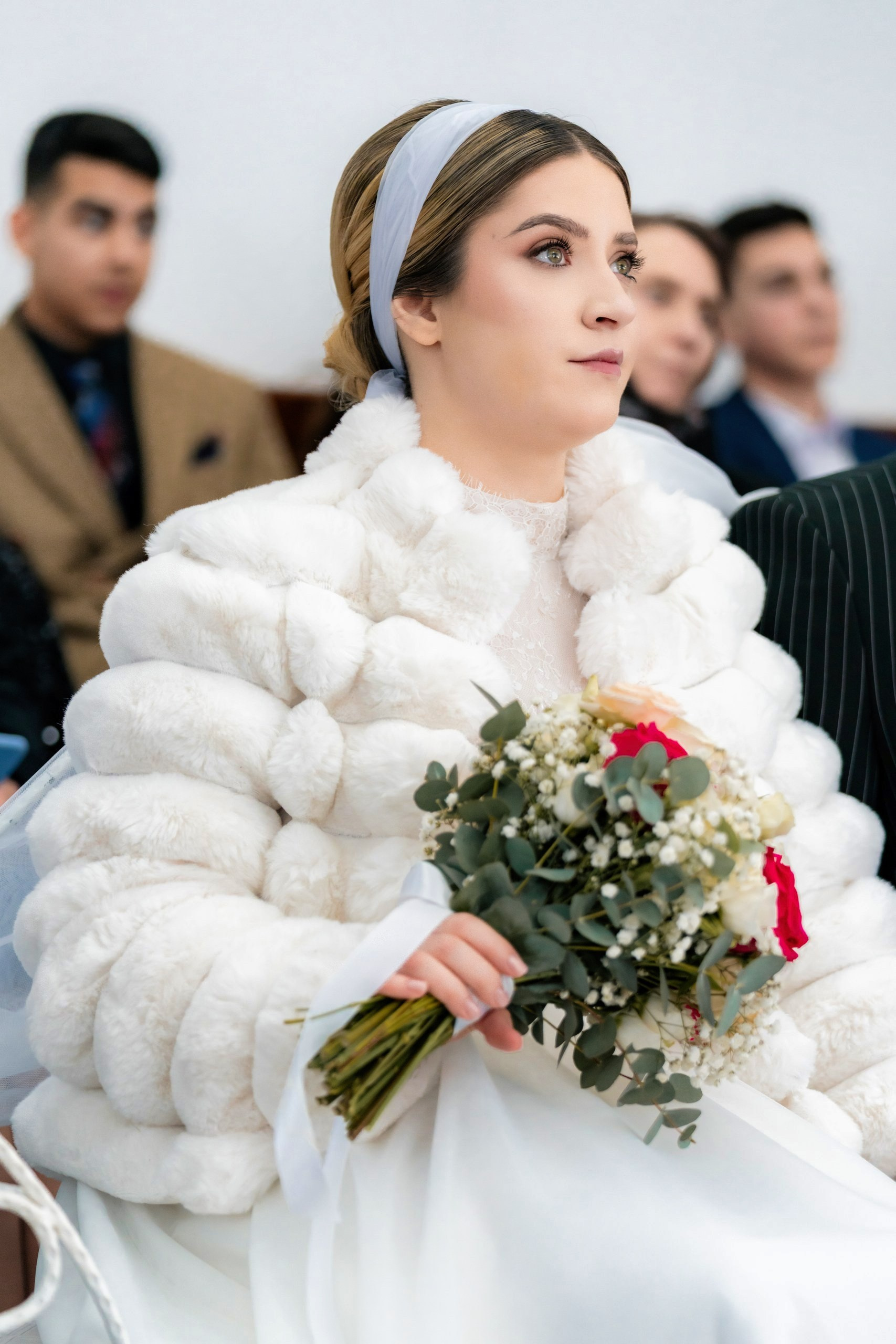 Fotograf nuntă Târgu Neamț – Samuel și Roxana, fotografie autentică realizată de AlinoFotoStudio 2. Fotograf nuntă Iași, Bacău, Suceava și Botoșani – Alin Chirilă surprinzând momente reale de nuntă 3. Fotografie de nuntă cu emoție și credință – AlinoFotoStudio, fotograf povestitor 4. Fotograf profesionist nuntă în Moldova – cadre naturale și pline de emoție 5. Alin Chirilă fotograf nuntă – poveste reală surprinsă prin fotografie 6. Fotograf nuntă cu stil documentar – momente autentice din ziua nunții Pregătiri mireasă acasă – fotografie naturală realizată de Alin Chirilă fotograf nuntă 8. Detalii din ziua nunții – fotograf nuntă Iași și Botoșani, AlinoFotoStudio 9. Emoții din dimineața nunții – fotograf profesionist Moldova 10. Cadre autentice din pregătiri – fotograf nuntă Suceava și Bacău Ceremonie religioasă nuntă – moment emoționant surprins de fotograf Alin Chirilă 12. Nuntă cu valori creștine – fotografie din biserică realizată cu discreție 13. Rugăciune și emoție în ziua nunții – fotograf nuntă Târgu Neamț 14. Legământ în fața lui Dumnezeu – fotografie de nuntă autentică 15. Fotograf nuntă biserică – momente sincere și pline de semnificație Petrecere de nuntă – cadre naturale realizate de AlinoFotoStudio 17. Bucurie și dans la nuntă – fotograf nuntă Iași și împrejurimi 18. Momente autentice de la restaurant – fotograf nuntă Bacău Suceava 19. Atmosferă de nuntă surprinsă discret – Alin Chirilă fotograf -AlinoFotoStudio – fotograf nuntă cu abordare naturală și emoțională 21. Alin Chirilă fotograf – povestitor prin fotografie de nuntă 22. Fotograf nuntă în Moldova – stil documentar și autentic 23. Fotografie de nuntă sinceră și elegantă – AlinoFotoStudio- Fotograf nuntă Iași Bacău Suceava Botoșani – Alin Chirilă AlinoFotoStudio 26. Fotograf nuntă Târgu Neamț și Moldova – fotografie profesională de eveniment 27. Fotograf nuntă cu valori creștine și stil documentar – AlinoFotoStudio - Alin Chirilă – AlinoFotoStudio Fotograf nuntă Iași • Bacău • Suceava • Botoșani - Samuel & Roxana, Târgu Neamț -Momente reale, trăite sincer și păstrate pentru totdeauna.