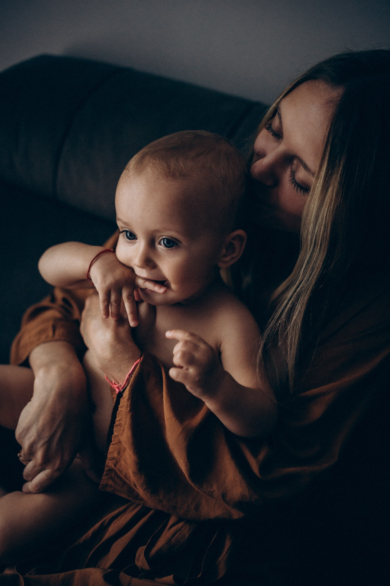 Fotografa documental de familia e nascimento em Florianópolis SC Daria Ermolaev