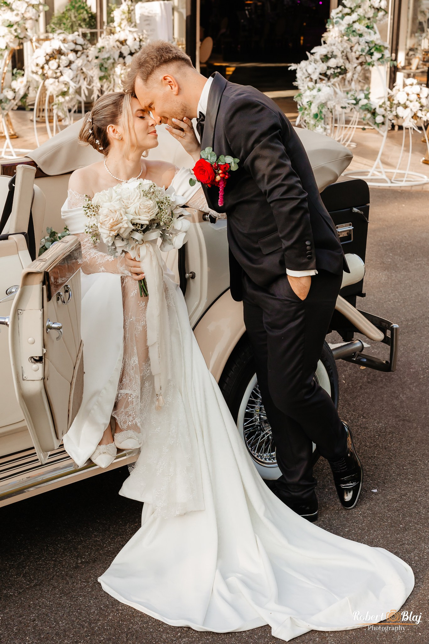 Georgeana & Iulian. Robert Blaj - Fotograf Nuntă Iași