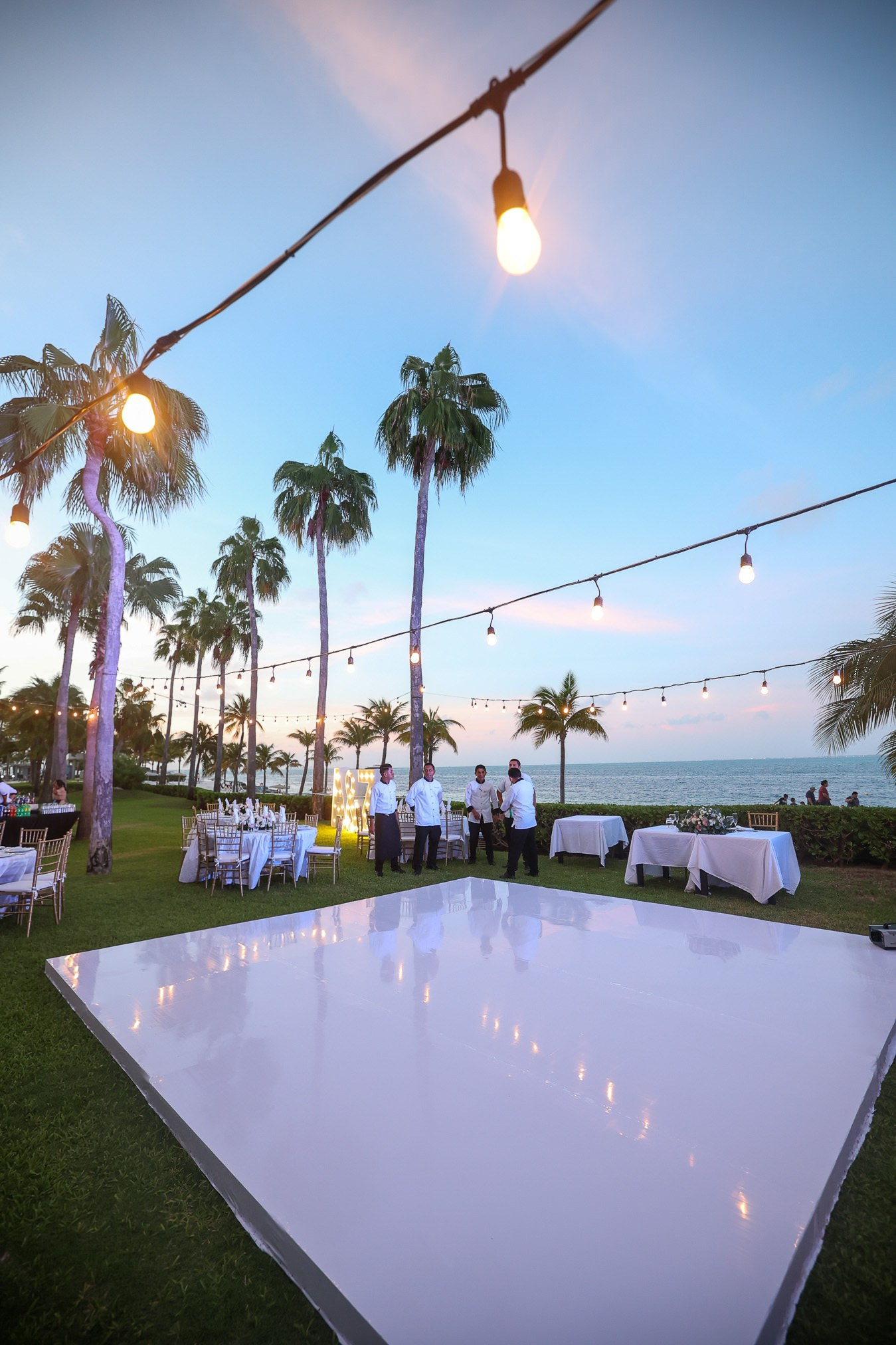 Cancun RIU Boda Zoraya y Andrew. Estudio de fotografia en Tijuana