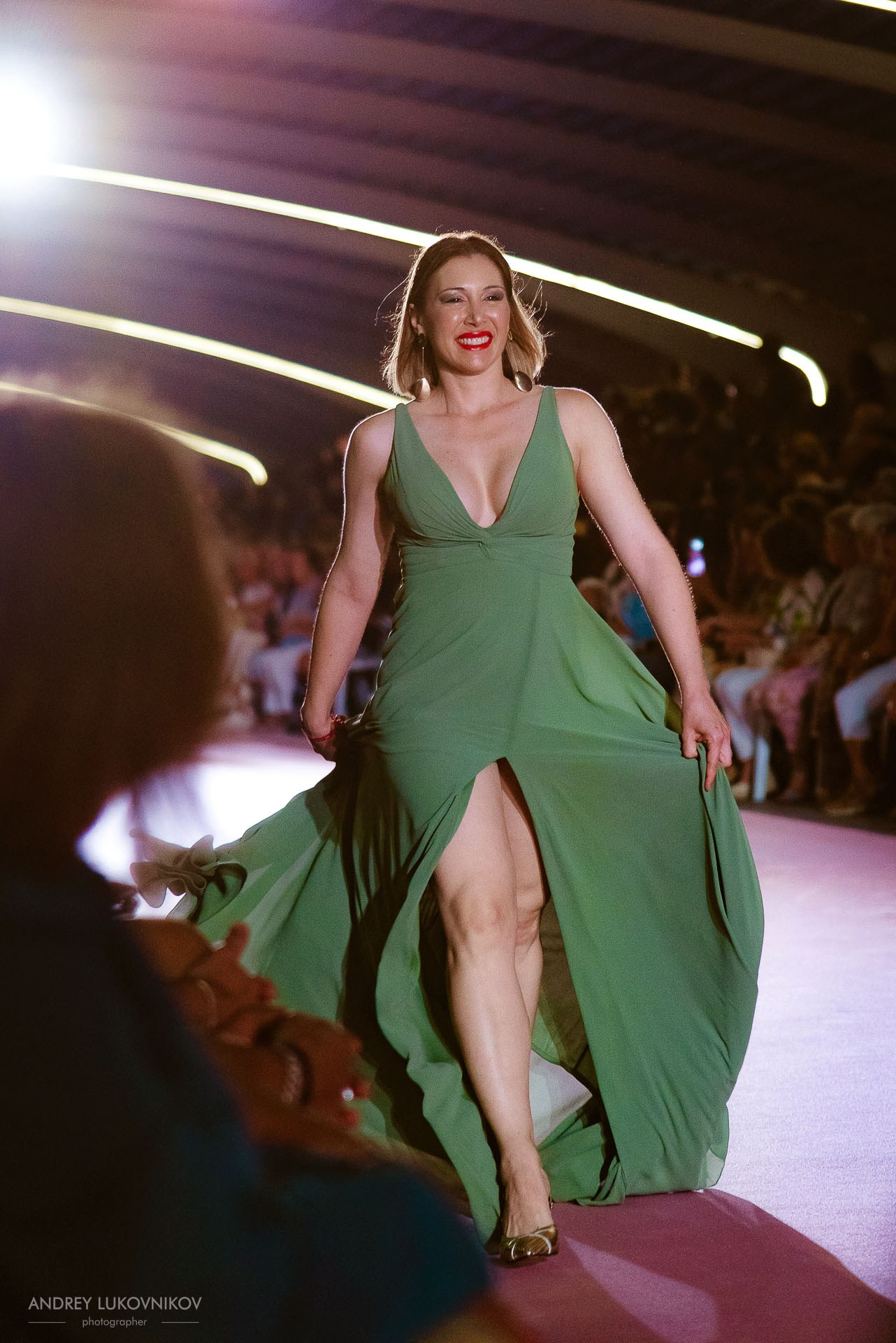 Reportaje del Fin de Semana de Torrevieja 2024 — Fotógrafo de Desfiles de Moda en España, Andrey Lukovnikov