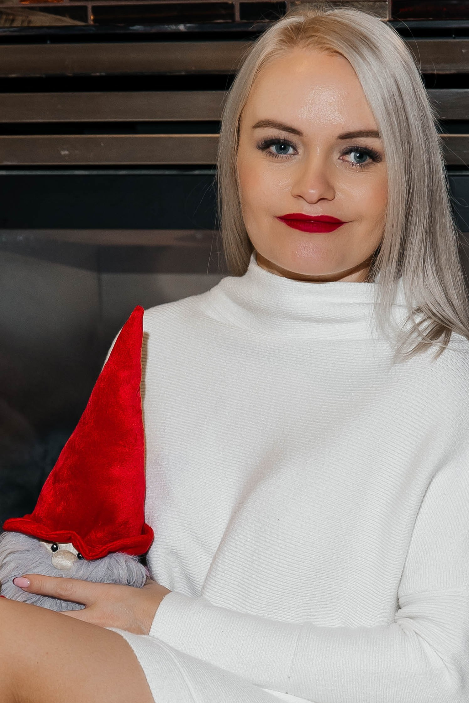 Christmas photoshoot Anna. Documentary and Family Photographer in Seattle