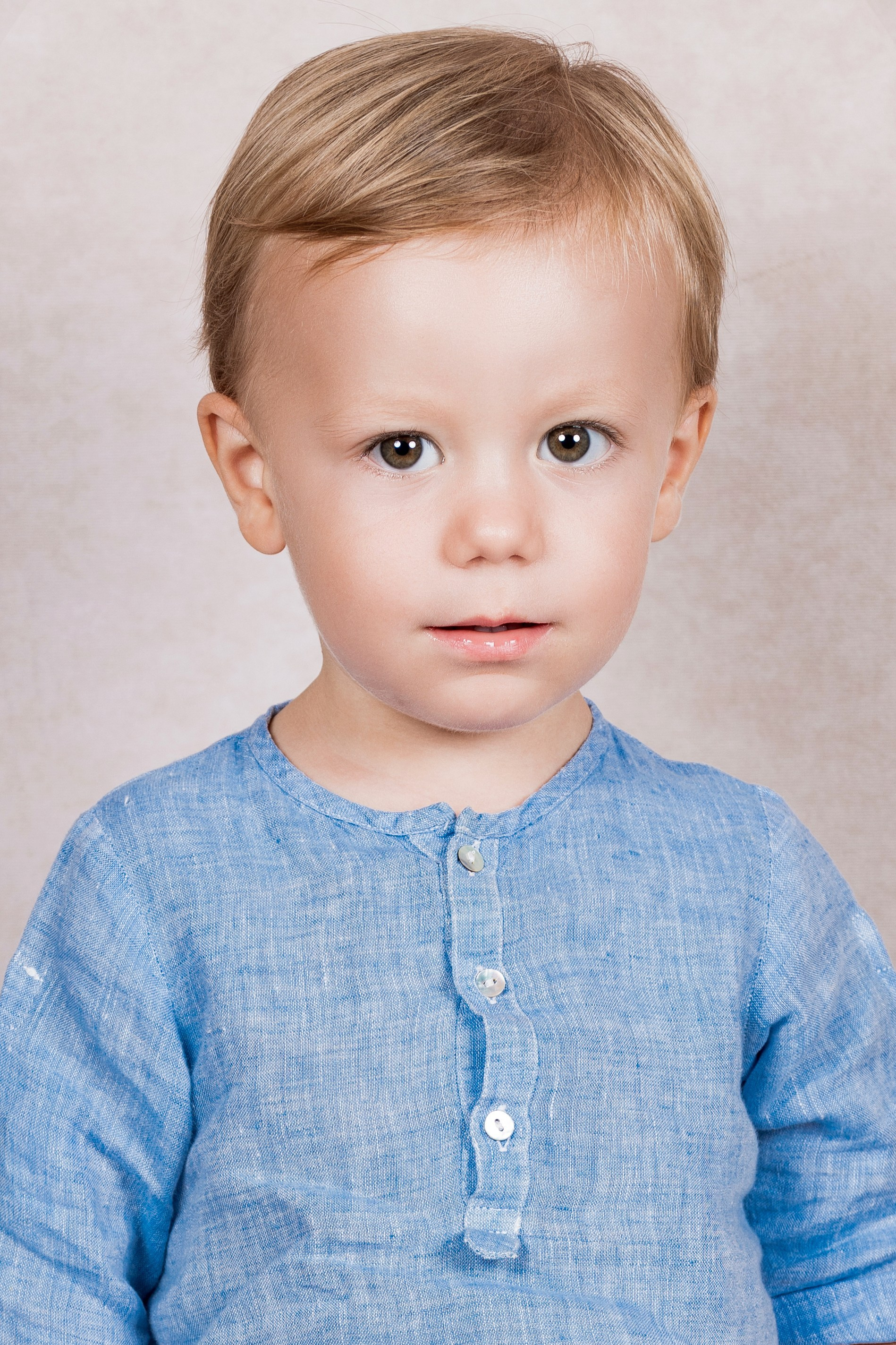 Sesión de Fotos de Cumpleaños en Madrid | Smash Cake, 15, 19, 40 Años – Rainbox Estudio. Rainbox Estudio de Fotografía