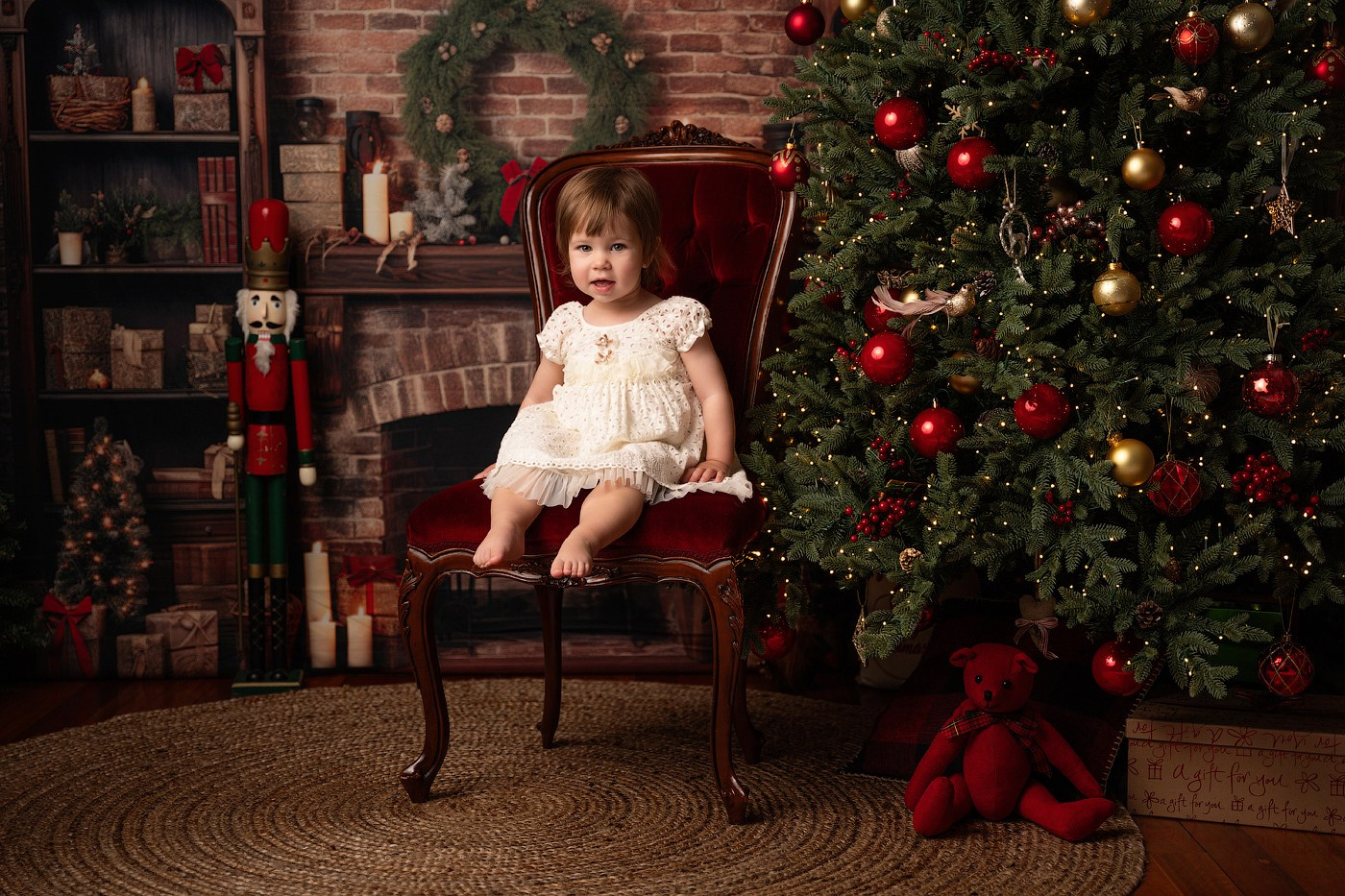 Christmas mini sessions 2025| Sydney. Newborn and family photographer. Hills District. Sydney