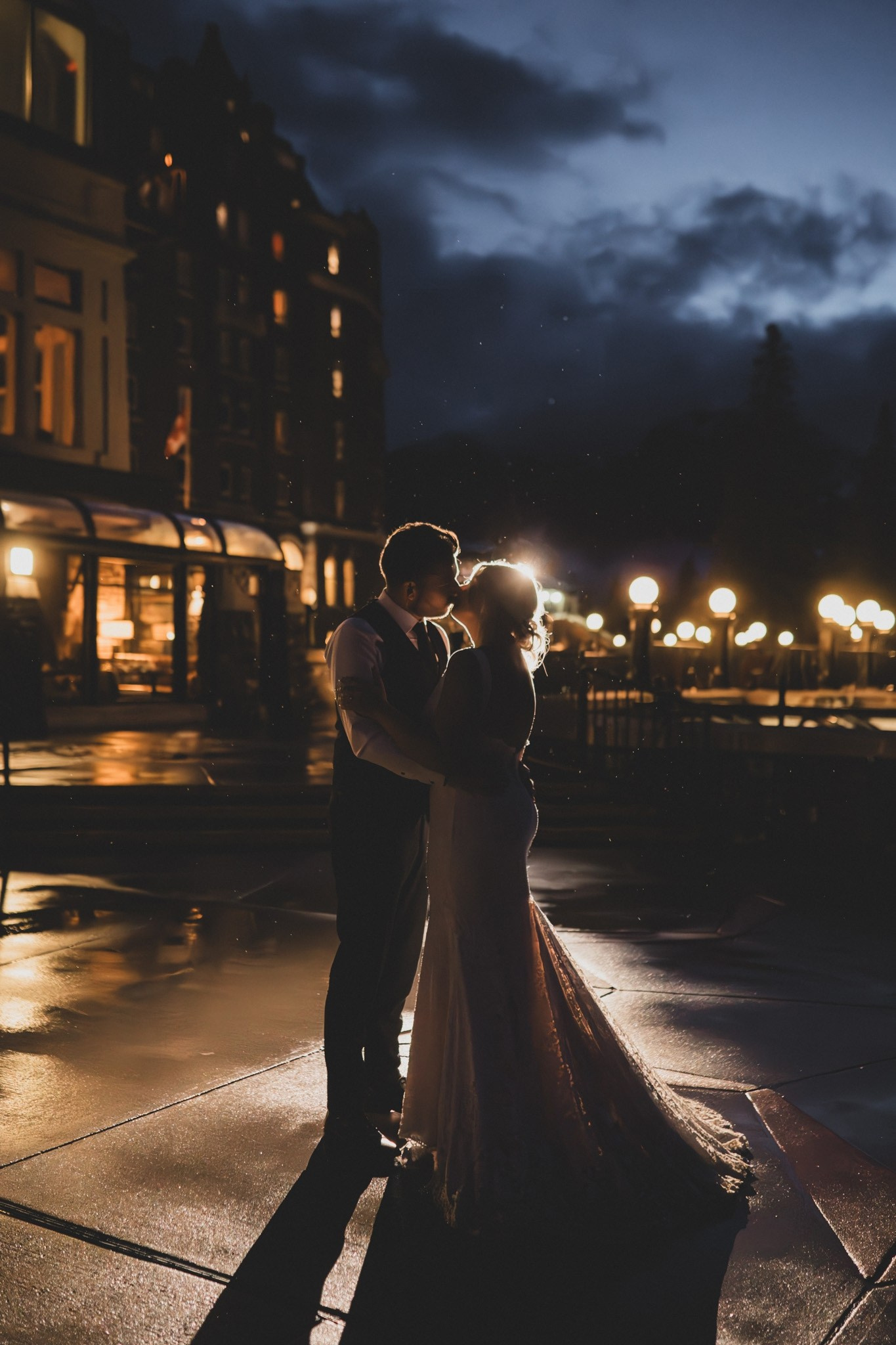 Wedding and family photographer in Calgary Kate Beliaeva