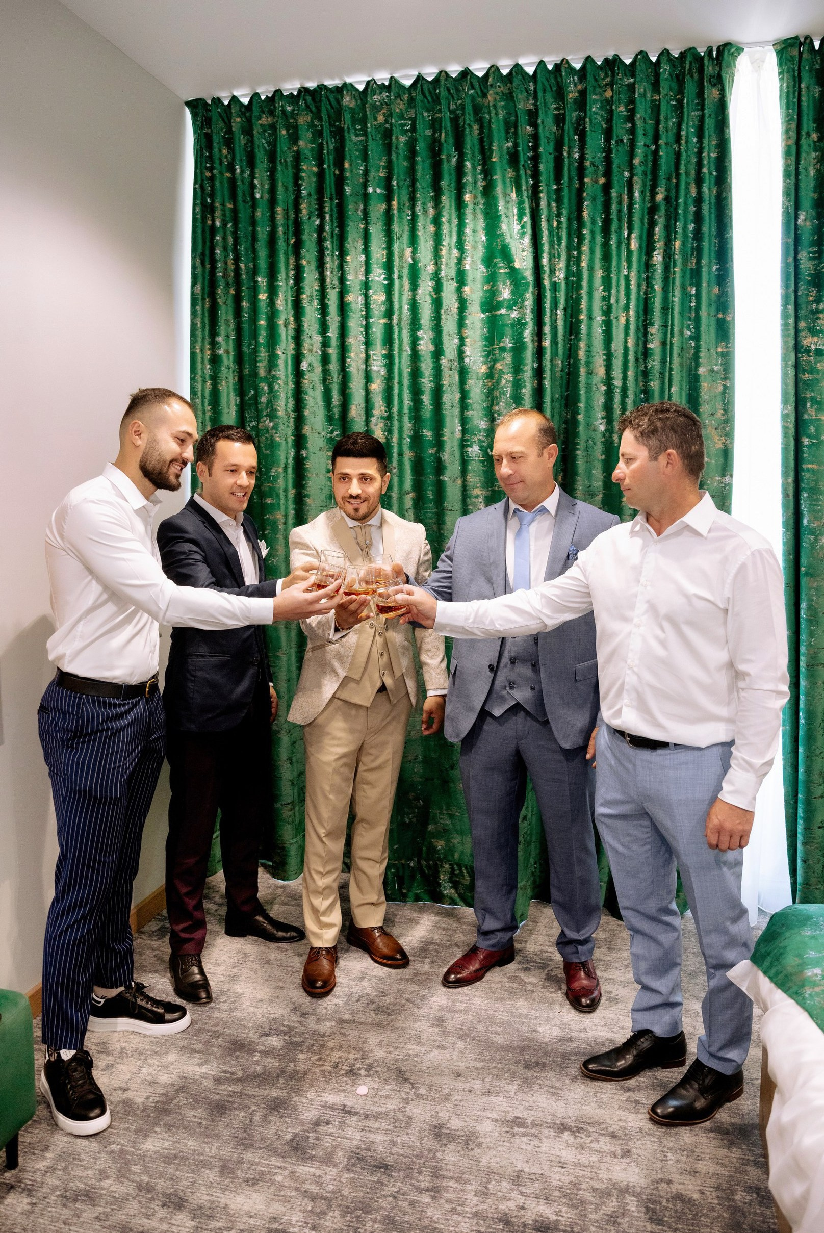 botez Luca Nectarie 22 februarie 2026 fotograf profesionist • fotograf botez Botoșani Luca Nectarie biserică • părinți Răzvan și Ramona botez copil emoții familie • nași Marin și Rodica botez copil fotografie profesională • detalii botez lumânare cristelniță biserică România • copil Luca Nectarie în brațe la botez moment emoționant • familie fericită la botez copil fotograf Alin Chirilă • fotografie botez naturală lumină caldă biserică • portret copil botez Luca Nectarie fotograf profesionist • momente autentice botez România familie și nași • slujbă botez copil imagini emoționante biserică • fotograf botez Iași și Botoșani Alin Chirilă - nunta--fotograf-profesionist-botosani - fotografie-nunta-romantica - imagini-nunta-in-natura-alin-chirila-fotograf - fotografii-cuplu-indragostit-nunta-botosani - sedinta-foto-miri-andrei-iustina-alinofotostudio - amintiri-din-nunta-realizate-de-fotograf-profesionist - povestea-nuntii-andrei-si-iustina-in-imagini-alinofotostudio-fotograf evenimente- evenimente Botoșani -fotograf Suceava - fotograf Iași- servicii foto. servicii foto Botoșani. servicii foto video Botoșani. otograf-nunta-botosani-fotograf nunta. fotograf evenimente. fotograf nunta Botoșani. Alin chirila. Alin chirila fotograf. Alinofotostudio.- servicii foto. servicii foto Botoșani. servicii foto video Botoșani. fotograf nunta. fotograf evenimente. fotograf nunta Botoșani. Alin chirila. Alin chirila fotograf. Alinofotostudio.fotograf stare civilă,poze stare civilă,album foto stare civilă,servicii foto suceava,fotograf evenimente suceava,fotograf nuntă suceava,poze cununie civilă,ședință foto stare civilă,sesiune foto suceava,fotograf profesionist suceava,fotograf botosani,stare civila botosani,alinofotostudio,alin chirila fotograf.servicii foto. servicii foto Botoșani. servicii foto video Botoșani. fotograf nunta. fotograf evenimente. fotograf nunta Botoșani. Alin chirila. Alin chirila fotograf. Alinofotostudio.fotograf stare civilă,poze stare civilă,album foto stare civilă,servicii foto suceava,fotograf evenimente suceava,fotograf nuntă suceava,poze cununie civilă,ședință foto stare civilă,sesiune foto suceava,fotograf profesionist suceava,fotograf botosani,stare civila povestitor prin fotografiebotosani,alinofotostudio,alin chirila fotograf,servicii foto. servicii foto Botoșani. servicii foto video Botoșani. fotograf nunta. fotograf evenimente. fotograf nunta Botoșani. Alin chirila. Alin chirila fotograf. Alinofotostudio.fotograf stare civilă,poze stare civilă,album foto stare civilă,servicii foto suceava,fotograf evenimente suceava,fotograf nuntă suceava,poze cununie civilă,ședință foto stare civilă,sesiune foto suceava,fotograf profesionist suceava,fotograf botosani,stare civila botosani,alinofotostudio,alin chirila fotograf,cununie religioasă botoșani,andreea și neculai,capela militară botoșani,foto conacul zăicești,fotograf nuntă botoșani,fotograf cununie religioasă,foto evenimente botoșani,poze cununie capela militară,ședință foto zăicești,fotograf profesionist botoșaniMire și mireasă – Sergiu & Liliana – ziua nunții, 2024 - Emoții în ziua nunții – Sergiu și Liliana - Dansul mirilor – fotografie artistică nuntă 2024 - Sedinta foto romantică în natură – Sergiu & Liliana - Rochia de mireasă și detalii de nuntă elegan-Album de cununie civilă Florin și Anda – Fotografii profesionale realizate de Alin Chirilă în Botoșani -fotograf prin fotografie-Ședință foto Trash the Dress pe muntele Rarău cu Iulian și Iuliana – fotografie de cuplu, natură montană, emoție autentică surprinsă de Alin Chirilă, povestitor prin fotografie.- "Iulian și Iuliana pe crestele Rarăului – fotografie Trash the Dress în natură" - "Cuplu îmbrățișat la apus pe muntele Rarău – ședință foto după nuntă" - "Rochie de mireasă în vânt pe munte – Trash the Dress Rarău-1. Iulian și Iuliana pe muntele Rarău – ședință foto Trash the Dress în natură, cu peisaj montan spectaculos 2. Cuplu în îmbrățișare pe Rarău – emoție autentică surprinsă după nuntă 3. Rochie de mireasă în bătaia vântului – fotografie artistică Trash the Dress în munți 4. Mire și mireasă privind spre orizont – dragoste și libertate pe muntele Rarău 5. Iuliana zâmbind în rochia de mireasă – portret în natură, Trash the Dress 6. Iulian ținându-și mireasa de mână – ședință foto romantică pe munte 7. Detaliu cu rochia pe stâncă – estetică naturală Trash the Dress Rarău 8. Cuplu în mers pe poteca Rarăului – fotografie simbolică de după nuntă 9. Apus de soare pe Rarău în spatele mirilor – imagine de poveste Trash the Dress 10. Iulian și Iuliana râzând împreună – momente autentice surprinse de Alin Chirilă, povestitor prin fotografie-fotograf-nunta-cerbu-botosan trash-the-dress-botosani Alin Chirilă Fotograf – fotograf de nuntă Botoșani-fotograf nuntă Botoșani-fotograf nuntă Cerbu Botoșani-fotograf profesionist nuntă Botoșani-fotografie de nuntă Botoșani-fotograf evenimente Botoșani-fotograf nuntă Moldova-fotograf trash the dress Botoșani - fotograf pregătirea mirilor Botoșani -fotograf ceremonie religioasă nuntă-fotograf petrecere nuntă Botoșani- fotograf nuntă Botoșani pregătirea mirelui- pregătirea mirelui fotografie nuntă Cerbu Botoșani-fotograf nuntă Botoșani pregătirea miresei -mireasă pregătiri nuntă Cerbu Botoșani-fotograf nuntă Botoșani nașii mirilor-ceremonie religioasă nuntă Cerbu Botoșani-fotograf nuntă Botoșani ceremonie religioasă biserică-petrecere nuntă Cerbu Botoșani invitați dans-fotograf nuntă Botoșani petrecere restaurant-ședință foto trash the dress-fotograf trash the dress Botoșani ședință foto după nuntă-Fotograf nuntă Botoșani – galerie foto reală de la evenimente stare civilă Sebi și Claudia Copălău • cununie civilă Primăria Copălău Botoșani • miri emoționați la starea civilă • semnarea actelor cununie civilă • fotografii naturale stare civilă Botoșani • familie și prieteni la cununie civilă • cadre emoționale cununie civilă • fotograf profesionist Botoșani eveniment stare civilă Sebi și Claudia la Primăria Copălău Botoșani fotograf evenimente • fotograf cununie civilă Copălău Botoșani cadre naturale și emoționale • fotograf profesionist Botoșani stare civilă Sebi și Claudia • momente autentice cununie civilă Copălău fotograf Alin Chirilă • fotografii emoționale stare civilă în județul Botoșani• fotograf nunta Oana si Ionut juraminte emotii reale • mireasa Oana juraminte nunta fotografie profesionala • mire Ionut citind juraminte nunta eleganta • juraminte nunta emotionante Oana si Ionut fotograf • fotograf nunta Botosani momente autentice juraminte • mireasa cu emotii in timpul juramintelor nunta • mire elegant costum bej juraminte nunta • fotografii nunta premium cuplu indragostit Romania • momente reale nunta juraminte fotografie artistica • sedinta foto nunta juraminte in aer liber • fotograf profesionist nunta cadre emotionante • cuplu miri juraminte iubire si credinta • detalii nunta eleganta decor floral alb verde • fotografie nunta stil fine art juraminte • poveste de dragoste surprinsa in ziua nuntii