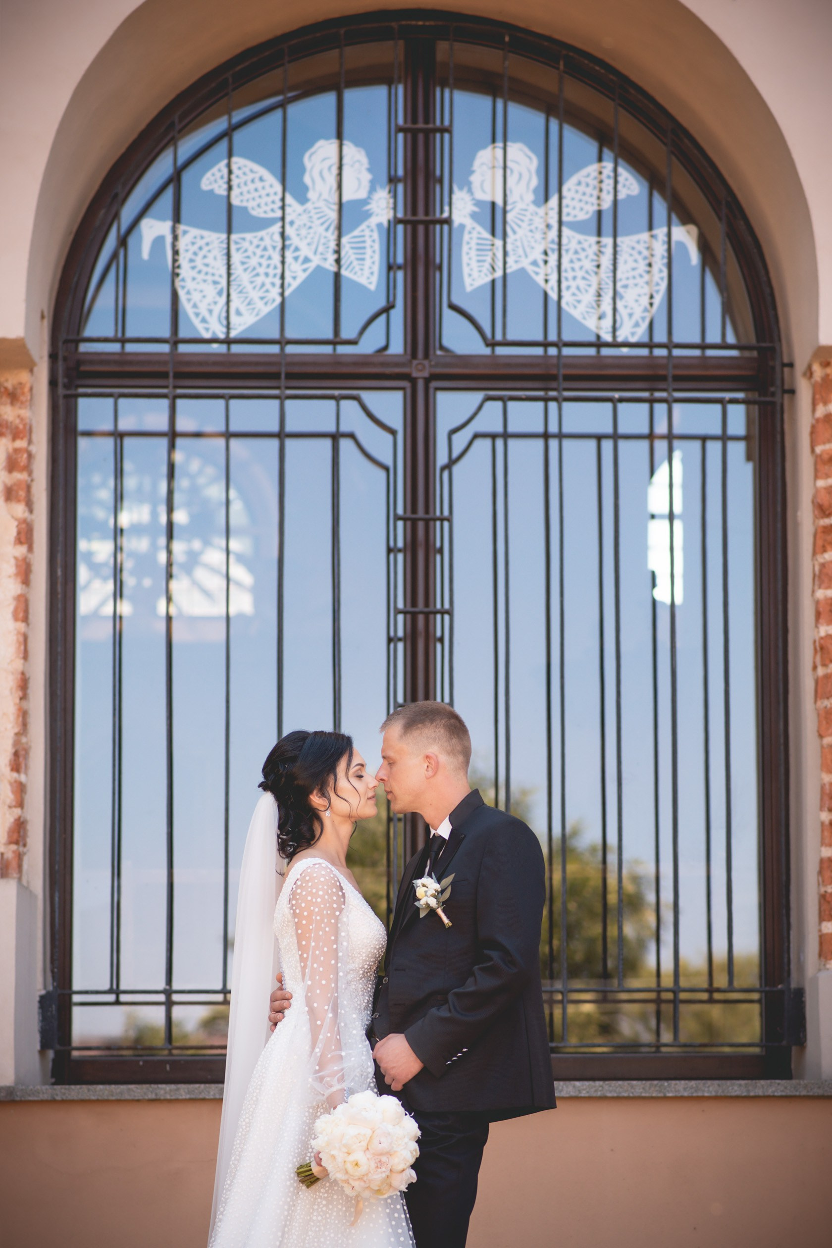 Vestuvių fotosesija, ceremonija, Vestuvių pasiruošimo fotografavimas. Vestuvių fotografas Vilnius Trakai kaina vestuvių fotografavimas fotografė personal.lt photogrpahy kainos jaunoji jaunikis nuotaka santuoka vestuvės, profesionali natūrali meninė reportažinė klasikinė fotosesija, vestuvių fotosesija gamtoje dvare