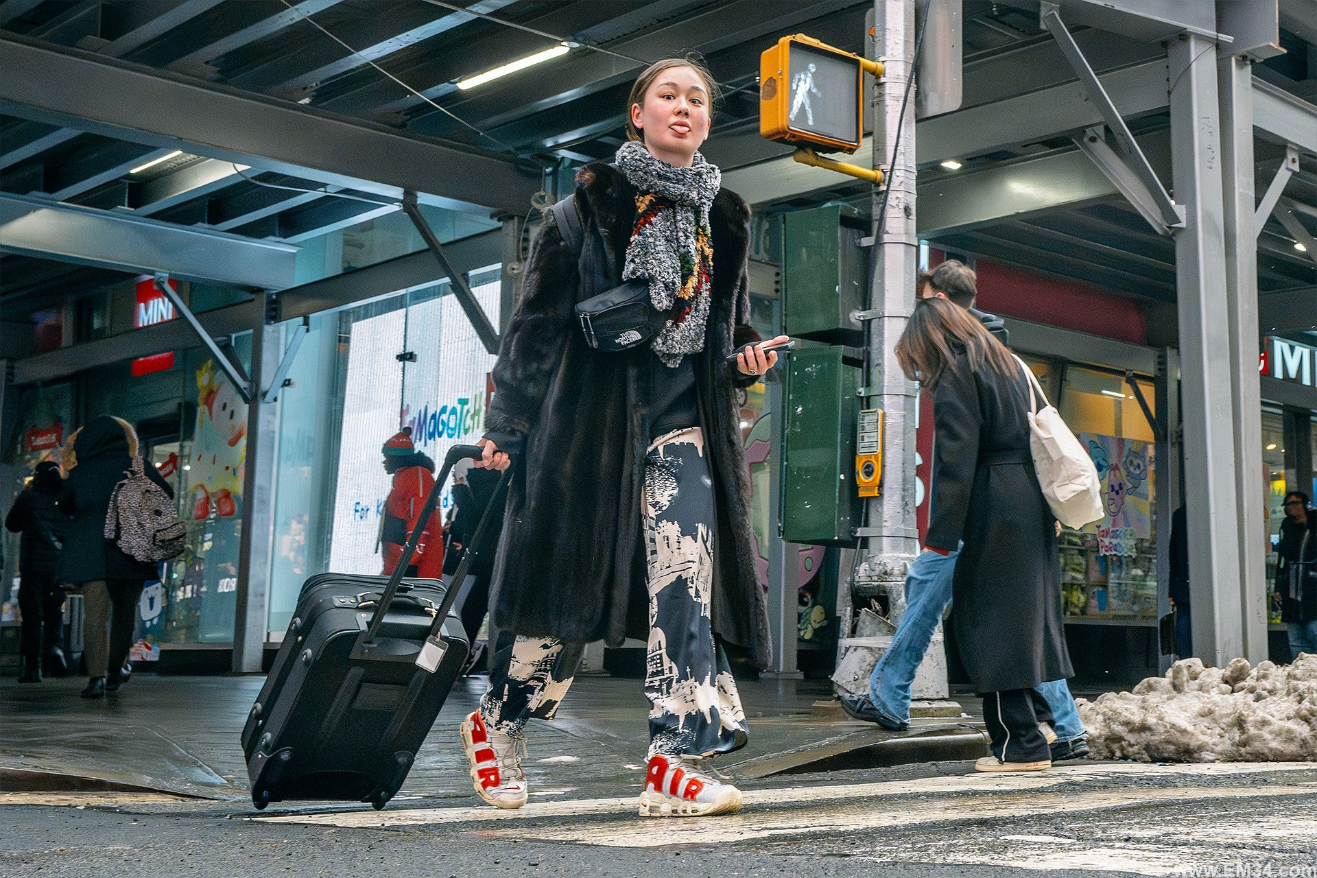 Two days after the blizzard, I walked from Central Park at 59th to Grand Central. Raw street photos of NYC quietly carrying on. Emin Kuliyev — Award-Winning Wedding Photojournalist NYC & USA | Best Wedding Photographer Known for Candid, Timeless Moments