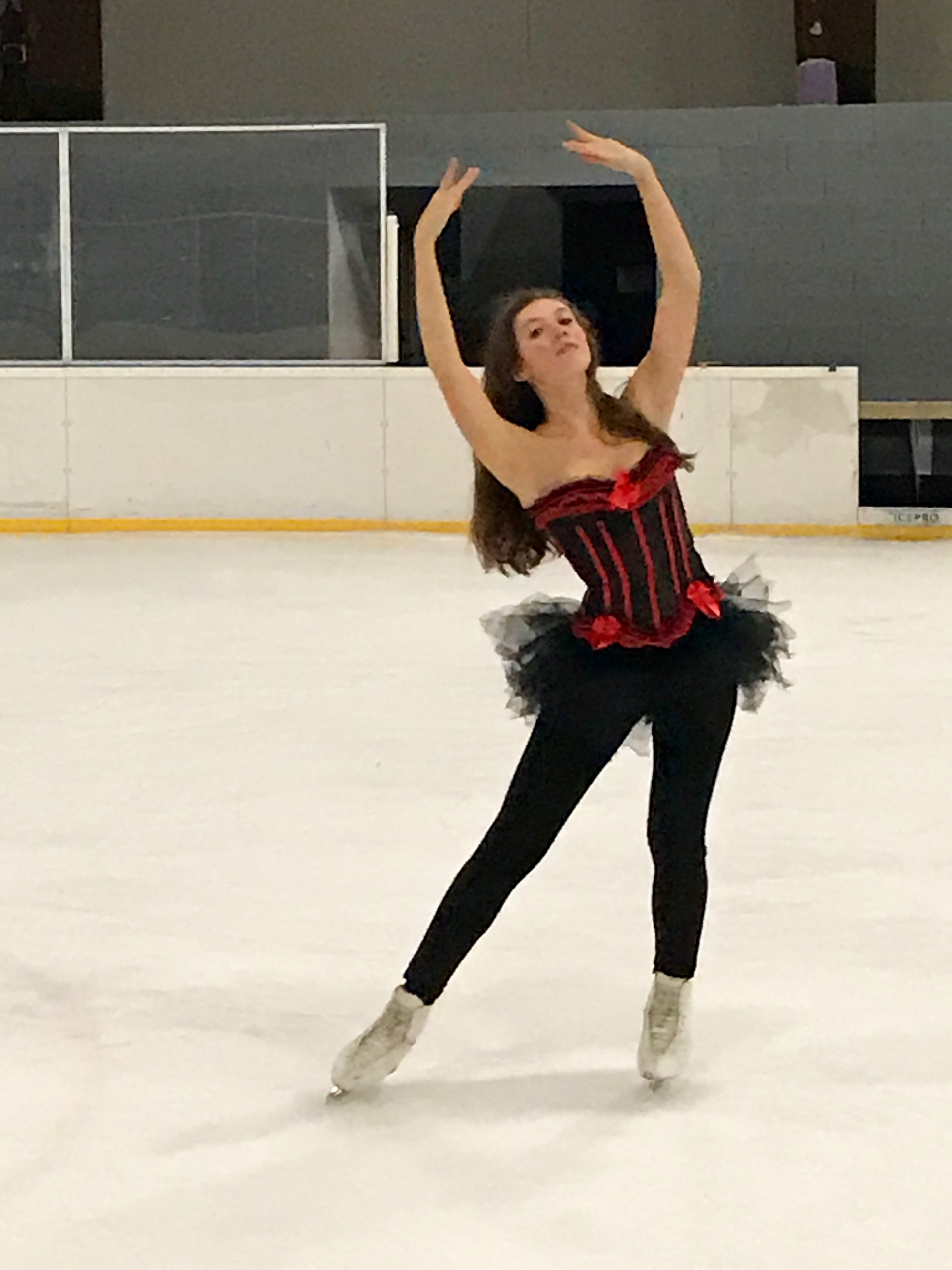 Model in Luxembourg, Miss Luxembourg 2019, Miss World Luxembourg 2019. Mannequins, design, decoration, handmade, photographe…