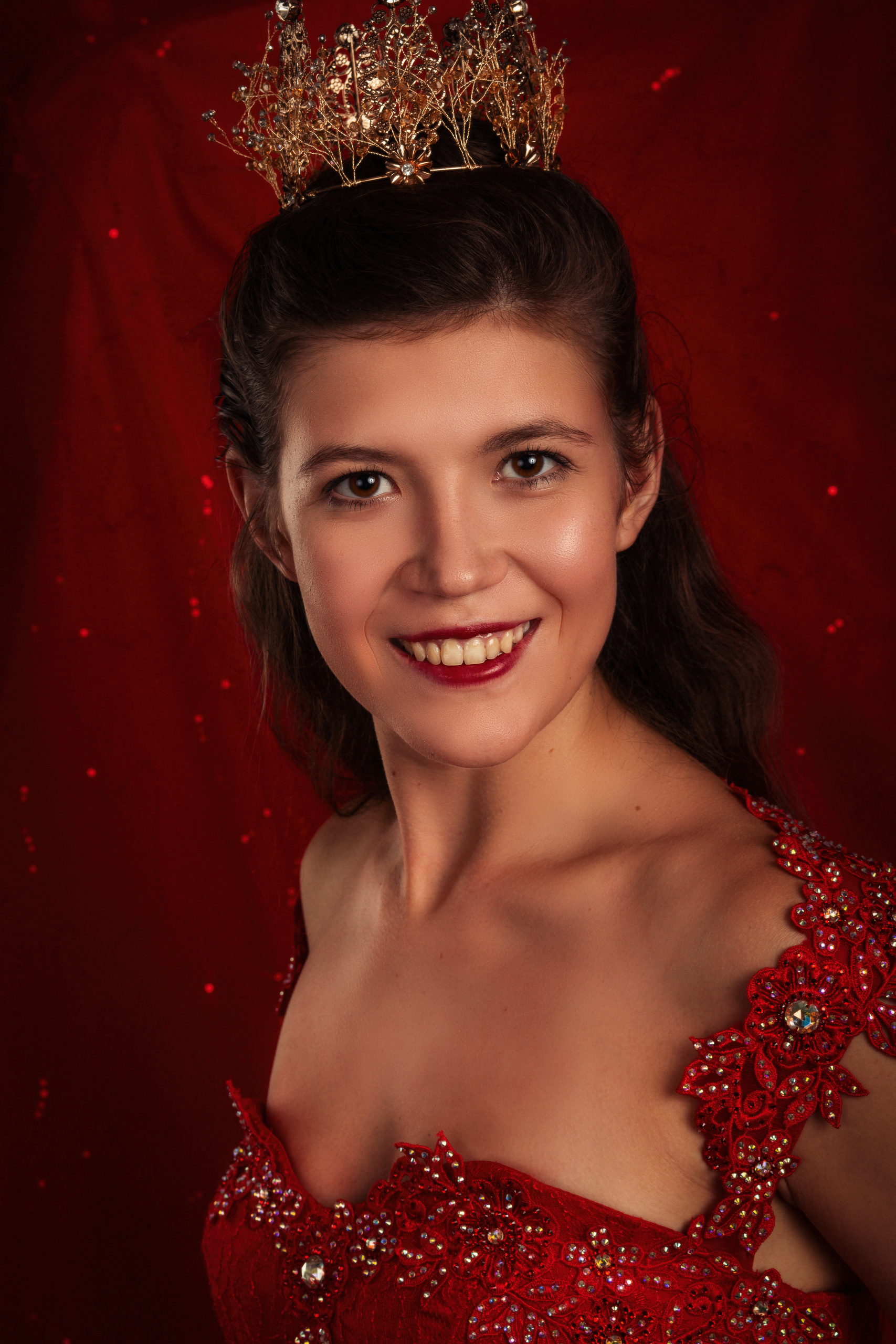 Model in Luxembourg, Miss Luxembourg 2019, Miss World Luxembourg 2019. Mannequins, design, decoration, handmade, photographe…