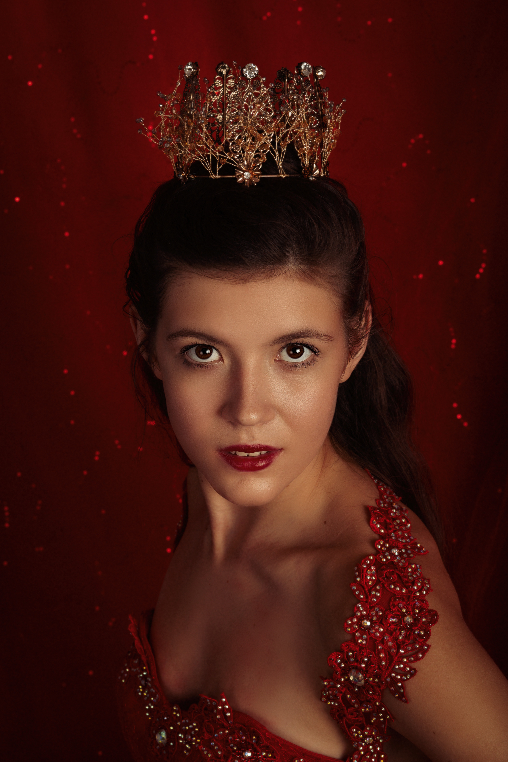 Model in Luxembourg, Miss Luxembourg 2019, Miss World Luxembourg 2019. Mannequins, design, decoration, handmade, photographe…