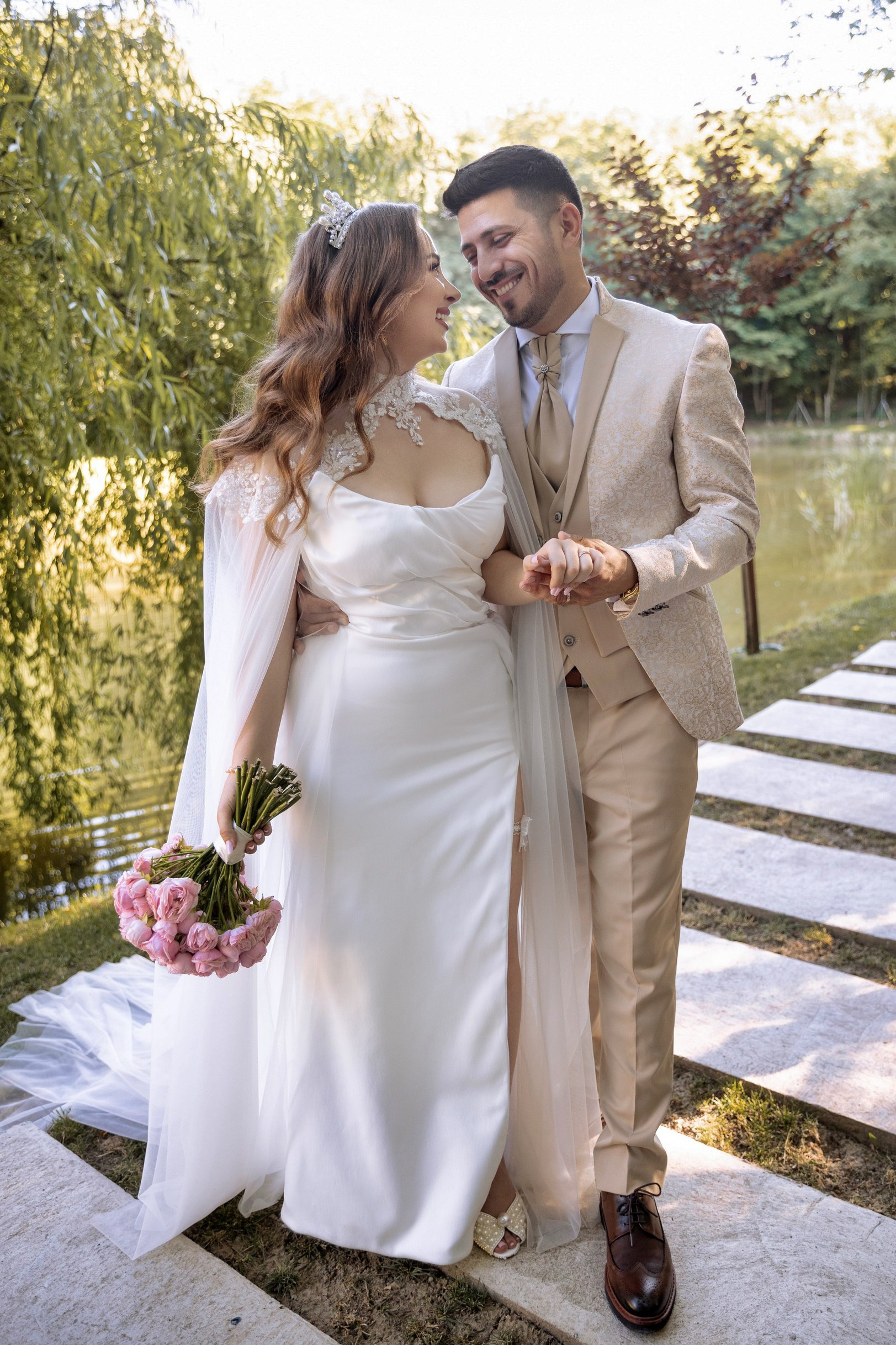 botez Luca Nectarie 22 februarie 2026 fotograf profesionist • fotograf botez Botoșani Luca Nectarie biserică • părinți Răzvan și Ramona botez copil emoții familie • nași Marin și Rodica botez copil fotografie profesională • detalii botez lumânare cristelniță biserică România • copil Luca Nectarie în brațe la botez moment emoționant • familie fericită la botez copil fotograf Alin Chirilă • fotografie botez naturală lumină caldă biserică • portret copil botez Luca Nectarie fotograf profesionist • momente autentice botez România familie și nași • slujbă botez copil imagini emoționante biserică • fotograf botez Iași și Botoșani Alin Chirilă - nunta--fotograf-profesionist-botosani - fotografie-nunta-romantica - imagini-nunta-in-natura-alin-chirila-fotograf - fotografii-cuplu-indragostit-nunta-botosani - sedinta-foto-miri-andrei-iustina-alinofotostudio - amintiri-din-nunta-realizate-de-fotograf-profesionist - povestea-nuntii-andrei-si-iustina-in-imagini-alinofotostudio-fotograf evenimente- evenimente Botoșani -fotograf Suceava - fotograf Iași- servicii foto. servicii foto Botoșani. servicii foto video Botoșani. otograf-nunta-botosani-fotograf nunta. fotograf evenimente. fotograf nunta Botoșani. Alin chirila. Alin chirila fotograf. Alinofotostudio.- servicii foto. servicii foto Botoșani. servicii foto video Botoșani. fotograf nunta. fotograf evenimente. fotograf nunta Botoșani. Alin chirila. Alin chirila fotograf. Alinofotostudio.fotograf stare civilă,poze stare civilă,album foto stare civilă,servicii foto suceava,fotograf evenimente suceava,fotograf nuntă suceava,poze cununie civilă,ședință foto stare civilă,sesiune foto suceava,fotograf profesionist suceava,fotograf botosani,stare civila botosani,alinofotostudio,alin chirila fotograf.servicii foto. servicii foto Botoșani. servicii foto video Botoșani. fotograf nunta. fotograf evenimente. fotograf nunta Botoșani. Alin chirila. Alin chirila fotograf. Alinofotostudio.fotograf stare civilă,poze stare civilă,album foto stare civilă,servicii foto suceava,fotograf evenimente suceava,fotograf nuntă suceava,poze cununie civilă,ședință foto stare civilă,sesiune foto suceava,fotograf profesionist suceava,fotograf botosani,stare civila povestitor prin fotografiebotosani,alinofotostudio,alin chirila fotograf,servicii foto. servicii foto Botoșani. servicii foto video Botoșani. fotograf nunta. fotograf evenimente. fotograf nunta Botoșani. Alin chirila. Alin chirila fotograf. Alinofotostudio.fotograf stare civilă,poze stare civilă,album foto stare civilă,servicii foto suceava,fotograf evenimente suceava,fotograf nuntă suceava,poze cununie civilă,ședință foto stare civilă,sesiune foto suceava,fotograf profesionist suceava,fotograf botosani,stare civila botosani,alinofotostudio,alin chirila fotograf,cununie religioasă botoșani,andreea și neculai,capela militară botoșani,foto conacul zăicești,fotograf nuntă botoșani,fotograf cununie religioasă,foto evenimente botoșani,poze cununie capela militară,ședință foto zăicești,fotograf profesionist botoșaniMire și mireasă – Sergiu & Liliana – ziua nunții, 2024 - Emoții în ziua nunții – Sergiu și Liliana - Dansul mirilor – fotografie artistică nuntă 2024 - Sedinta foto romantică în natură – Sergiu & Liliana - Rochia de mireasă și detalii de nuntă elegan-Album de cununie civilă Florin și Anda – Fotografii profesionale realizate de Alin Chirilă în Botoșani -fotograf prin fotografie-Ședință foto Trash the Dress pe muntele Rarău cu Iulian și Iuliana – fotografie de cuplu, natură montană, emoție autentică surprinsă de Alin Chirilă, povestitor prin fotografie.- "Iulian și Iuliana pe crestele Rarăului – fotografie Trash the Dress în natură" - "Cuplu îmbrățișat la apus pe muntele Rarău – ședință foto după nuntă" - "Rochie de mireasă în vânt pe munte – Trash the Dress Rarău-1. Iulian și Iuliana pe muntele Rarău – ședință foto Trash the Dress în natură, cu peisaj montan spectaculos 2. Cuplu în îmbrățișare pe Rarău – emoție autentică surprinsă după nuntă 3. Rochie de mireasă în bătaia vântului – fotografie artistică Trash the Dress în munți 4. Mire și mireasă privind spre orizont – dragoste și libertate pe muntele Rarău 5. Iuliana zâmbind în rochia de mireasă – portret în natură, Trash the Dress 6. Iulian ținându-și mireasa de mână – ședință foto romantică pe munte 7. Detaliu cu rochia pe stâncă – estetică naturală Trash the Dress Rarău 8. Cuplu în mers pe poteca Rarăului – fotografie simbolică de după nuntă 9. Apus de soare pe Rarău în spatele mirilor – imagine de poveste Trash the Dress 10. Iulian și Iuliana râzând împreună – momente autentice surprinse de Alin Chirilă, povestitor prin fotografie-fotograf-nunta-cerbu-botosan trash-the-dress-botosani Alin Chirilă Fotograf – fotograf de nuntă Botoșani-fotograf nuntă Botoșani-fotograf nuntă Cerbu Botoșani-fotograf profesionist nuntă Botoșani-fotografie de nuntă Botoșani-fotograf evenimente Botoșani-fotograf nuntă Moldova-fotograf trash the dress Botoșani - fotograf pregătirea mirilor Botoșani -fotograf ceremonie religioasă nuntă-fotograf petrecere nuntă Botoșani- fotograf nuntă Botoșani pregătirea mirelui- pregătirea mirelui fotografie nuntă Cerbu Botoșani-fotograf nuntă Botoșani pregătirea miresei -mireasă pregătiri nuntă Cerbu Botoșani-fotograf nuntă Botoșani nașii mirilor-ceremonie religioasă nuntă Cerbu Botoșani-fotograf nuntă Botoșani ceremonie religioasă biserică-petrecere nuntă Cerbu Botoșani invitați dans-fotograf nuntă Botoșani petrecere restaurant-ședință foto trash the dress-fotograf trash the dress Botoșani ședință foto după nuntă-Fotograf nuntă Botoșani – galerie foto reală de la evenimente stare civilă Sebi și Claudia Copălău • cununie civilă Primăria Copălău Botoșani • miri emoționați la starea civilă • semnarea actelor cununie civilă • fotografii naturale stare civilă Botoșani • familie și prieteni la cununie civilă • cadre emoționale cununie civilă • fotograf profesionist Botoșani eveniment stare civilă Sebi și Claudia la Primăria Copălău Botoșani fotograf evenimente • fotograf cununie civilă Copălău Botoșani cadre naturale și emoționale • fotograf profesionist Botoșani stare civilă Sebi și Claudia • momente autentice cununie civilă Copălău fotograf Alin Chirilă • fotografii emoționale stare civilă în județul Botoșani• fotograf nunta Oana si Ionut juraminte emotii reale • mireasa Oana juraminte nunta fotografie profesionala • mire Ionut citind juraminte nunta eleganta • juraminte nunta emotionante Oana si Ionut fotograf • fotograf nunta Botosani momente autentice juraminte • mireasa cu emotii in timpul juramintelor nunta • mire elegant costum bej juraminte nunta • fotografii nunta premium cuplu indragostit Romania • momente reale nunta juraminte fotografie artistica • sedinta foto nunta juraminte in aer liber • fotograf profesionist nunta cadre emotionante • cuplu miri juraminte iubire si credinta • detalii nunta eleganta decor floral alb verde • fotografie nunta stil fine art juraminte • poveste de dragoste surprinsa in ziua nuntii