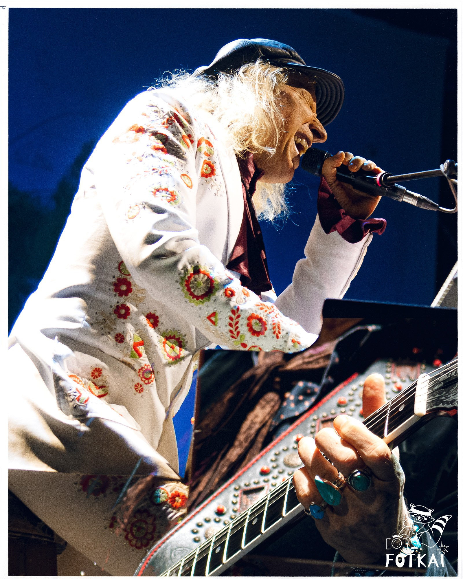 El resurgir de The Waterboys en Alicante: una noche luminosa en El Muelle Live | FOTKAI