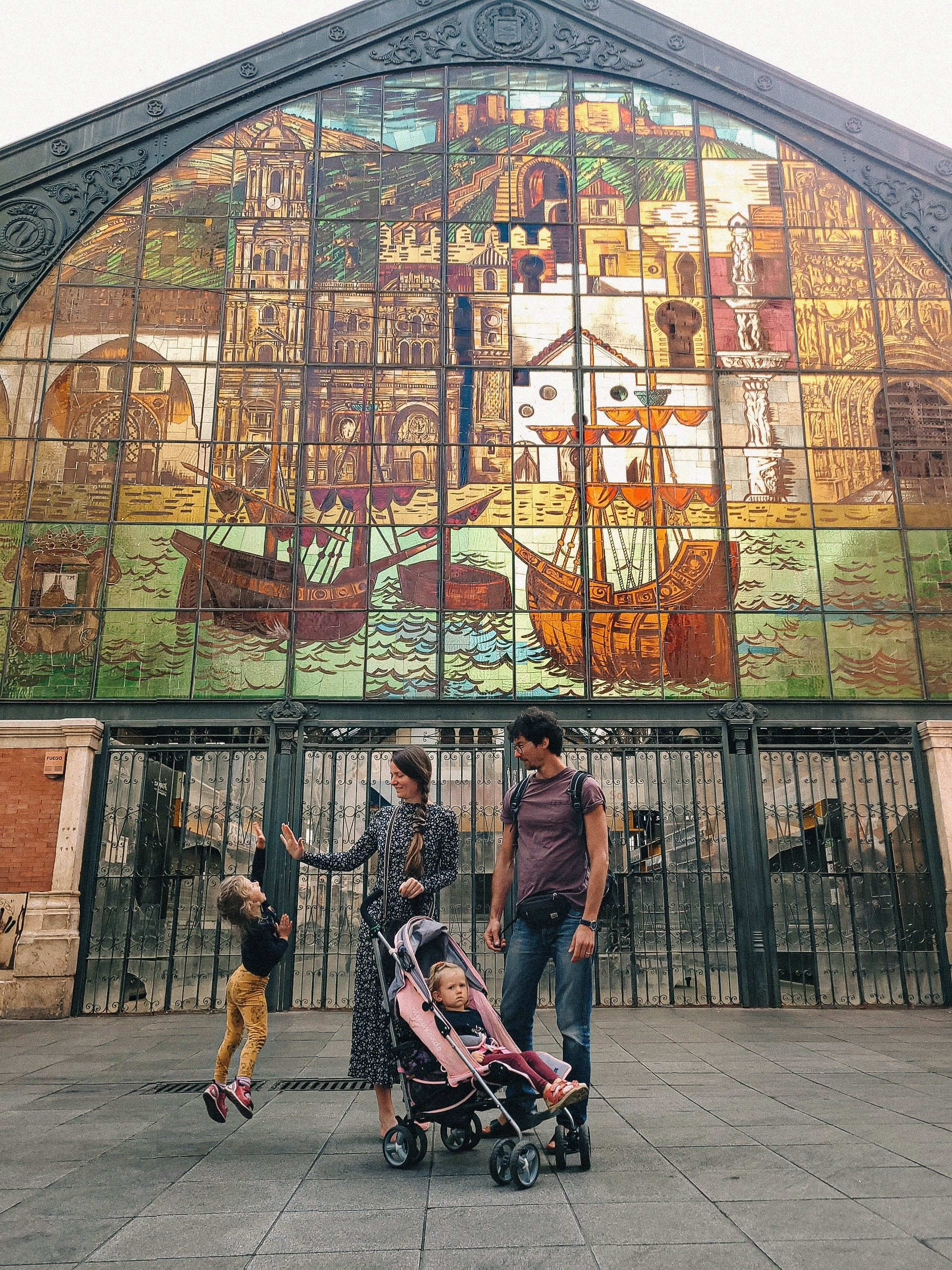 CEĻOJUMS SPĀNIJA, MALAGA AR BĒRNIEM