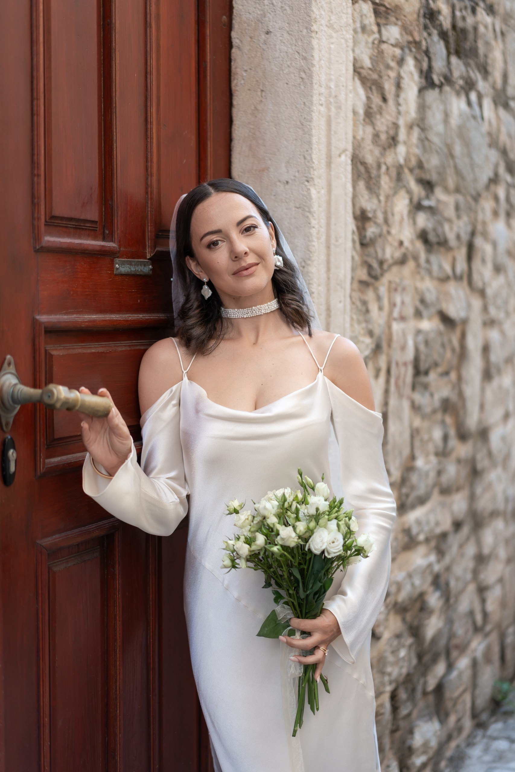 Photographer in Budva: couple, family & wedding shoots