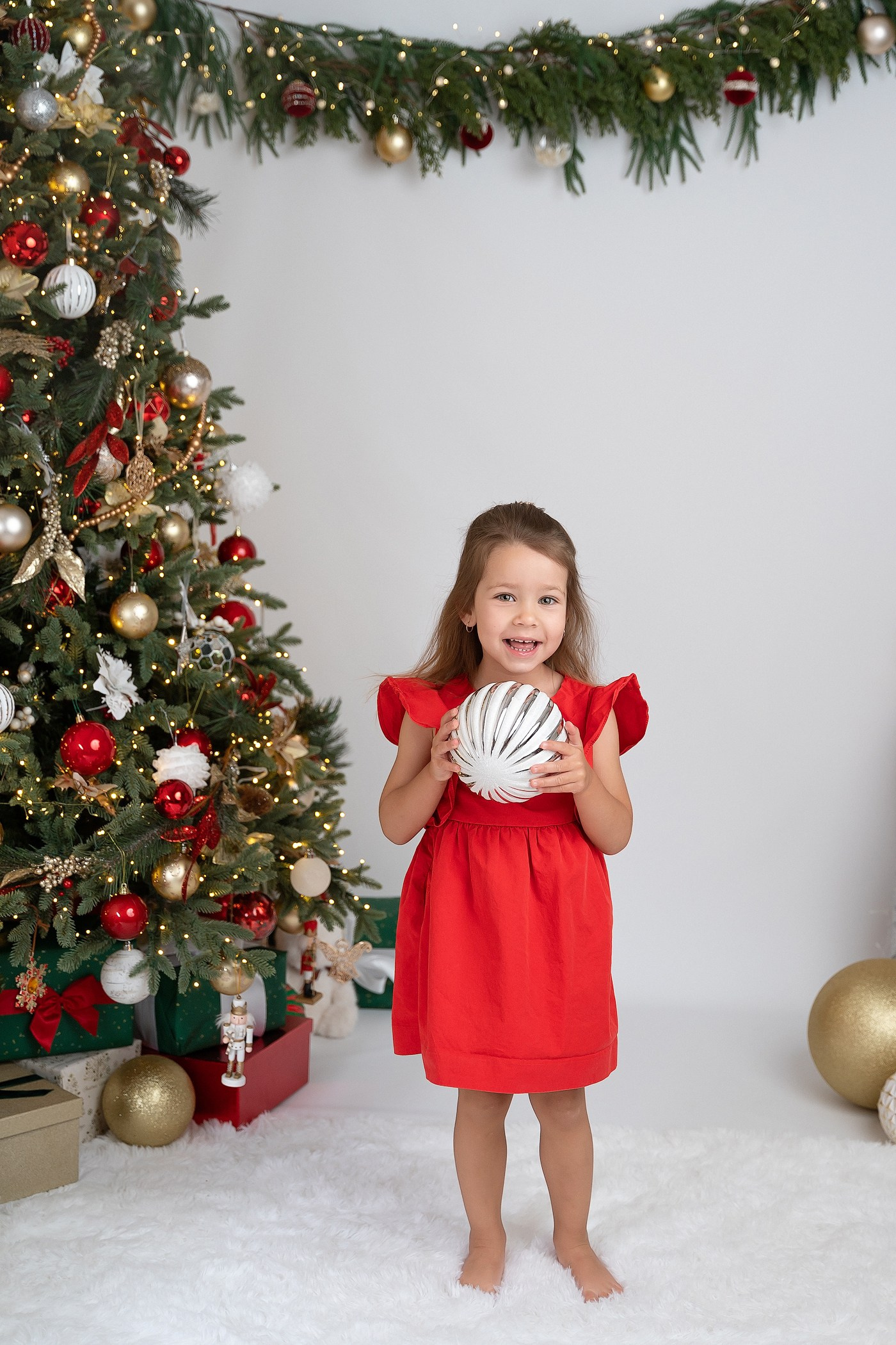 Christmas mini sessions 2025| Sydney. Newborn and family photographer. Hills District. Sydney