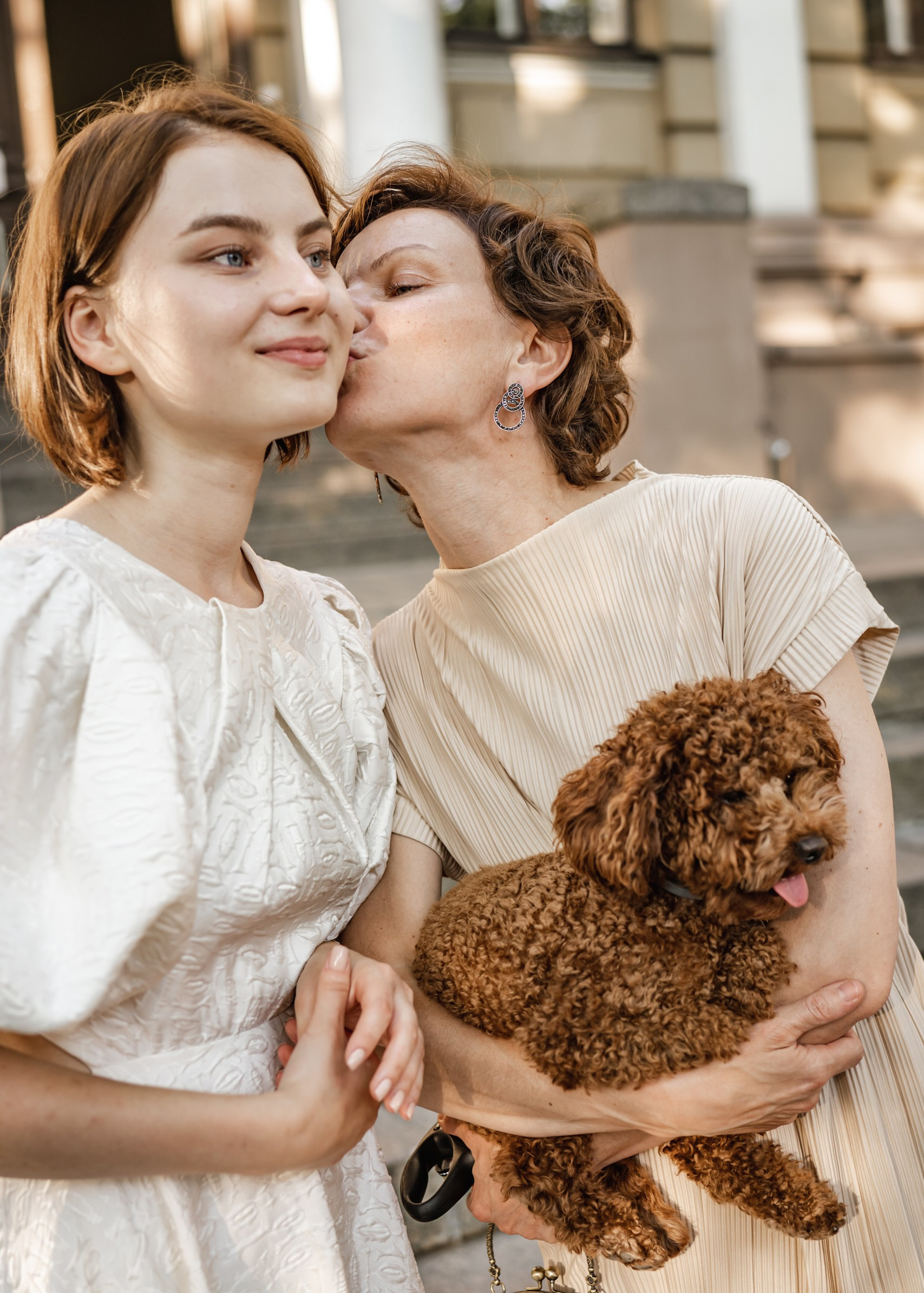 Family photographer Riga Europe. Portait photographer and videographer in Riga, Latvia, Julia Zhitluhina. Visual Artist