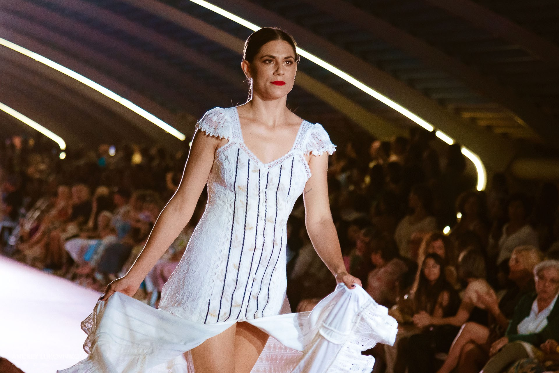 Reportaje del Fin de Semana de Torrevieja 2024 — Fotógrafo de Desfiles de Moda en España, Andrey Lukovnikov