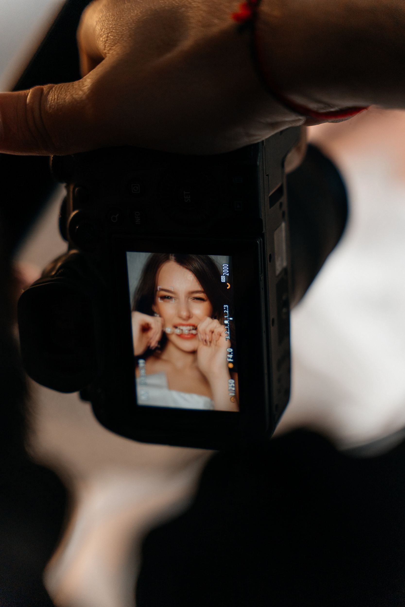 Getting Ready Together Before the Wedding Day. Wedding photographer & videographer Frankfurt | Denis Mirosnik