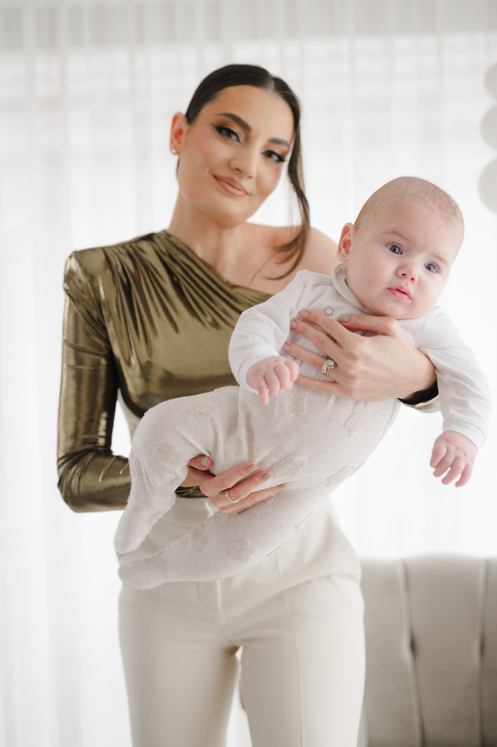 Fotograf botez Brașov – fotografie autentică și naturală | Happy Souls