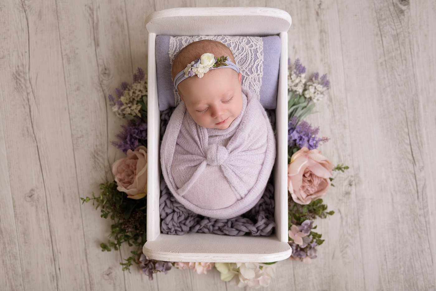 Newborn session price guide. Newborn and family photographer. Hills District. Sydney