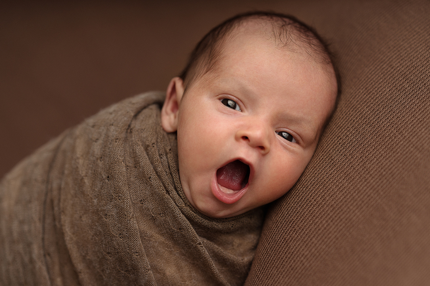 Newborn session price guide. Newborn and family photographer. Hills District. Sydney