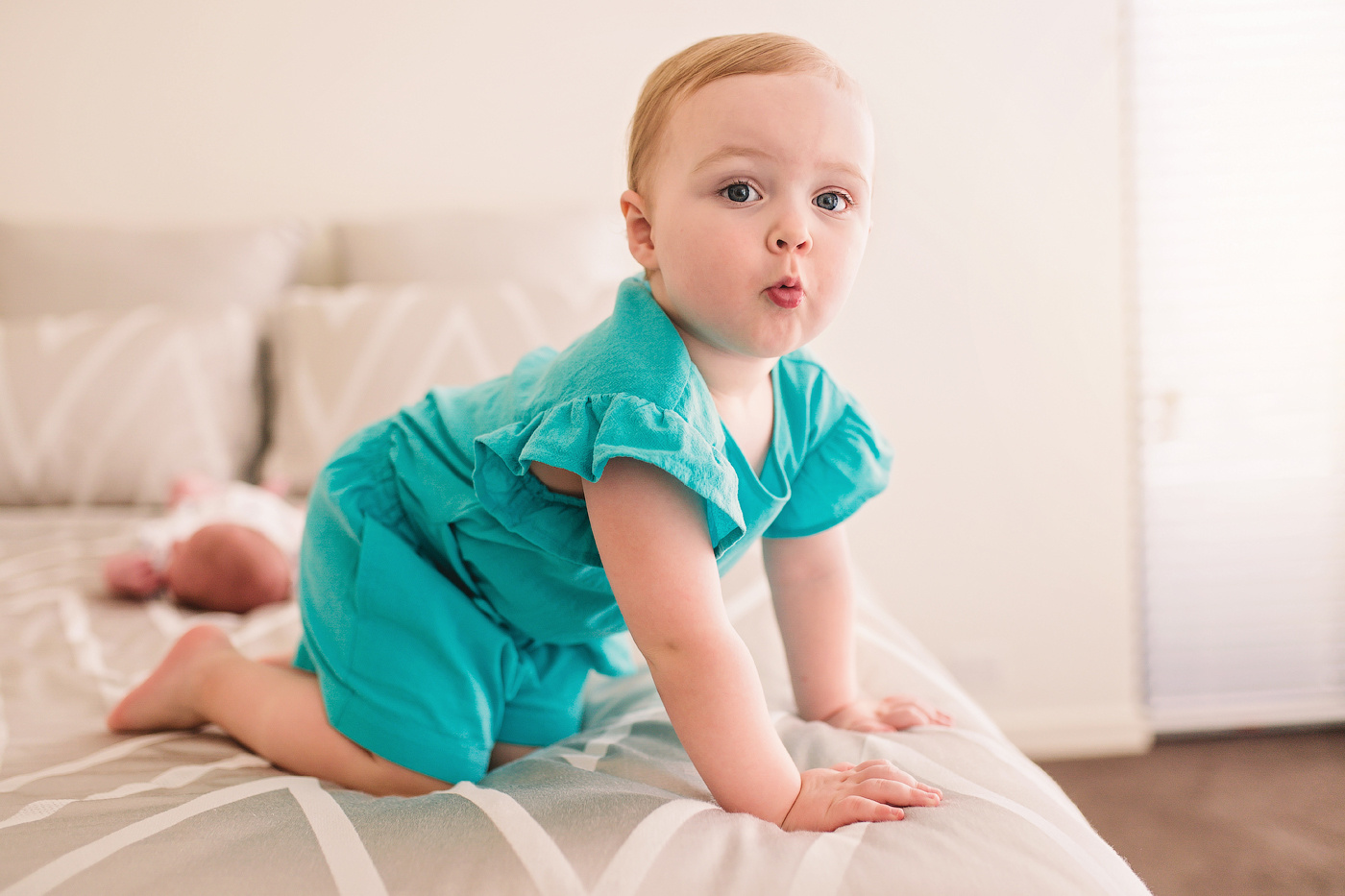 Lifestyle newborn session price guide. Newborn and family photographer. Hills District. Sydney